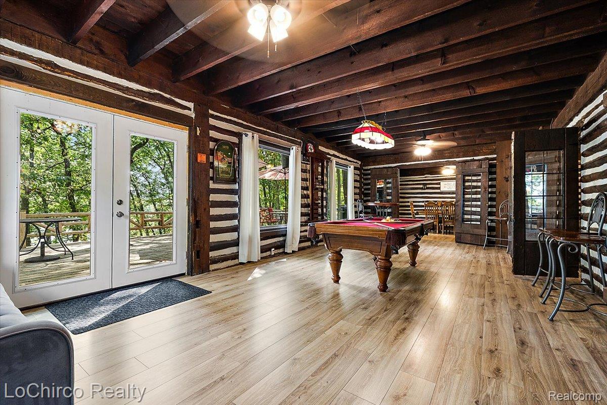 8646 Thendara Boulevard Property Photo 11