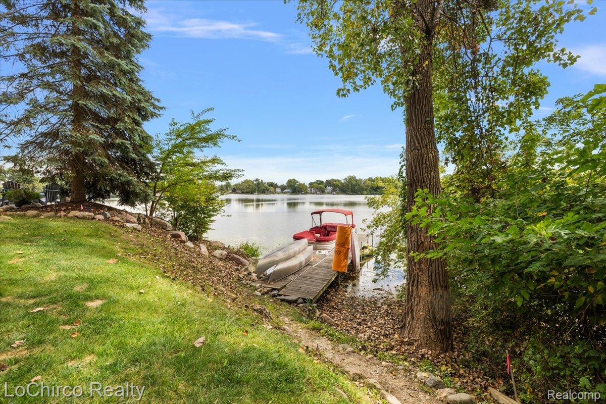 8646 Thendara Boulevard Property Photo 77