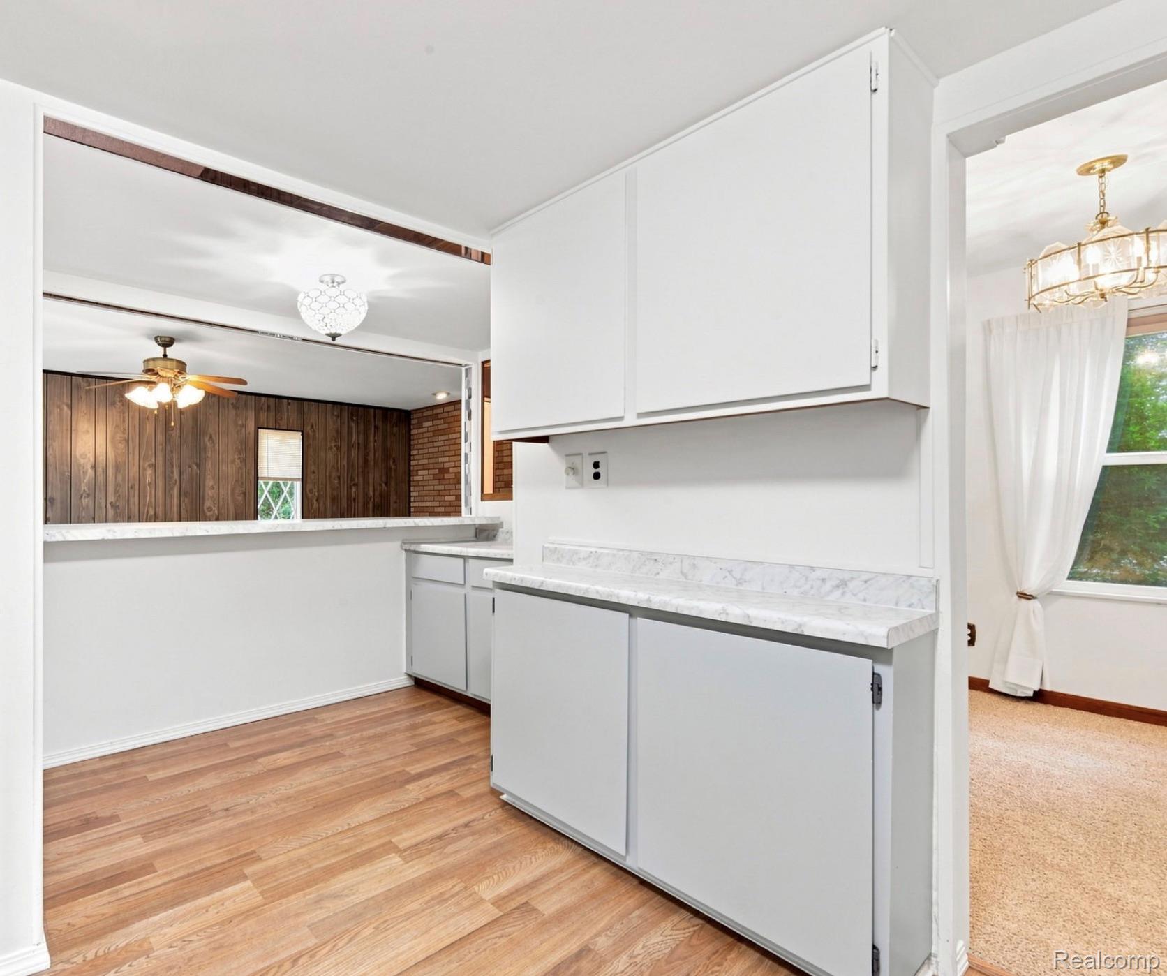 13200 Mercier Street Property Photo 12