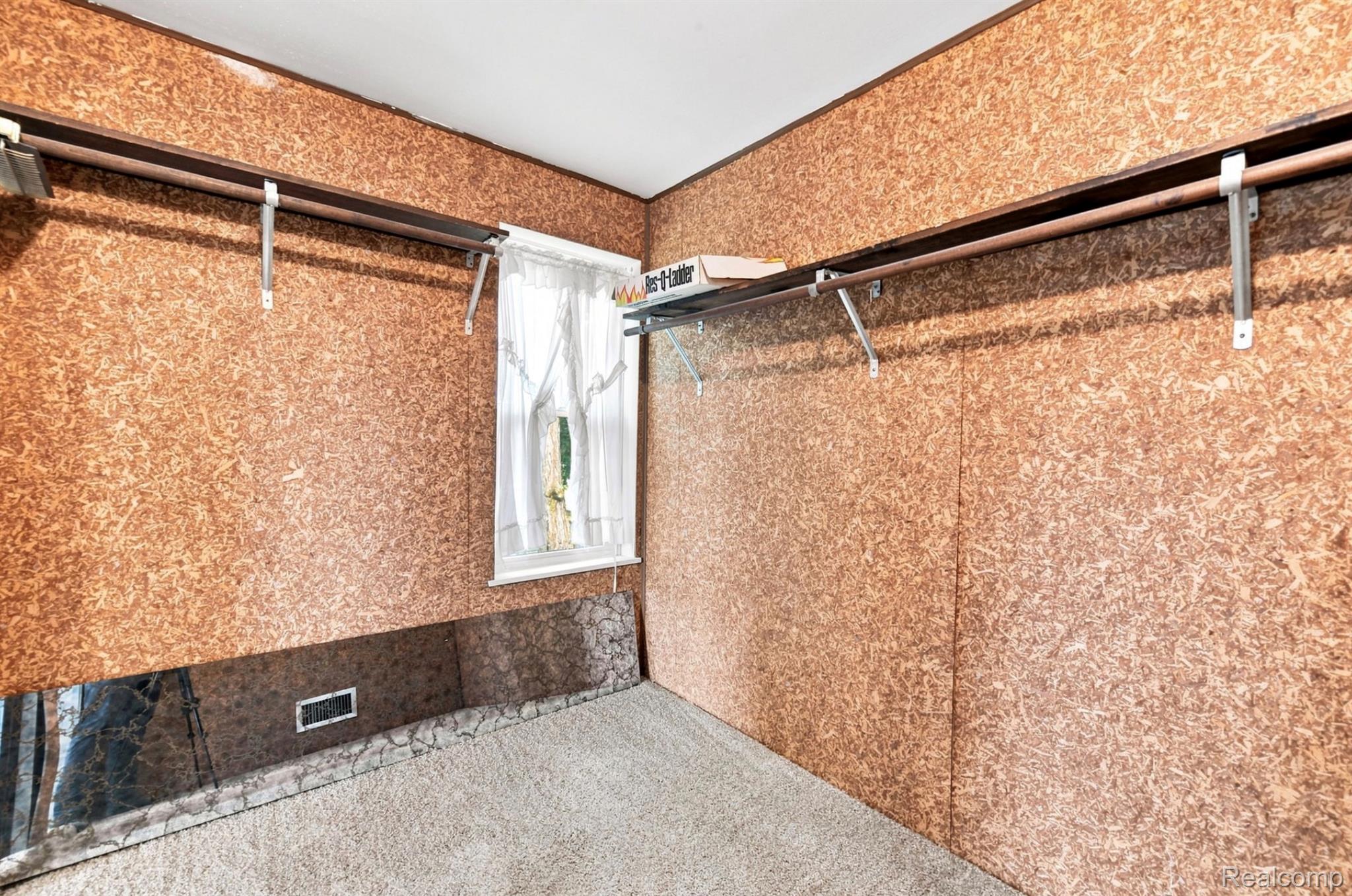 13200 Mercier Street Property Photo 22