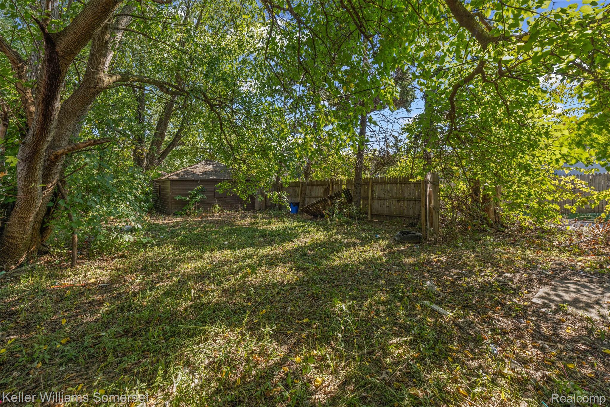 12375 E Outer Drive Property Photo 26