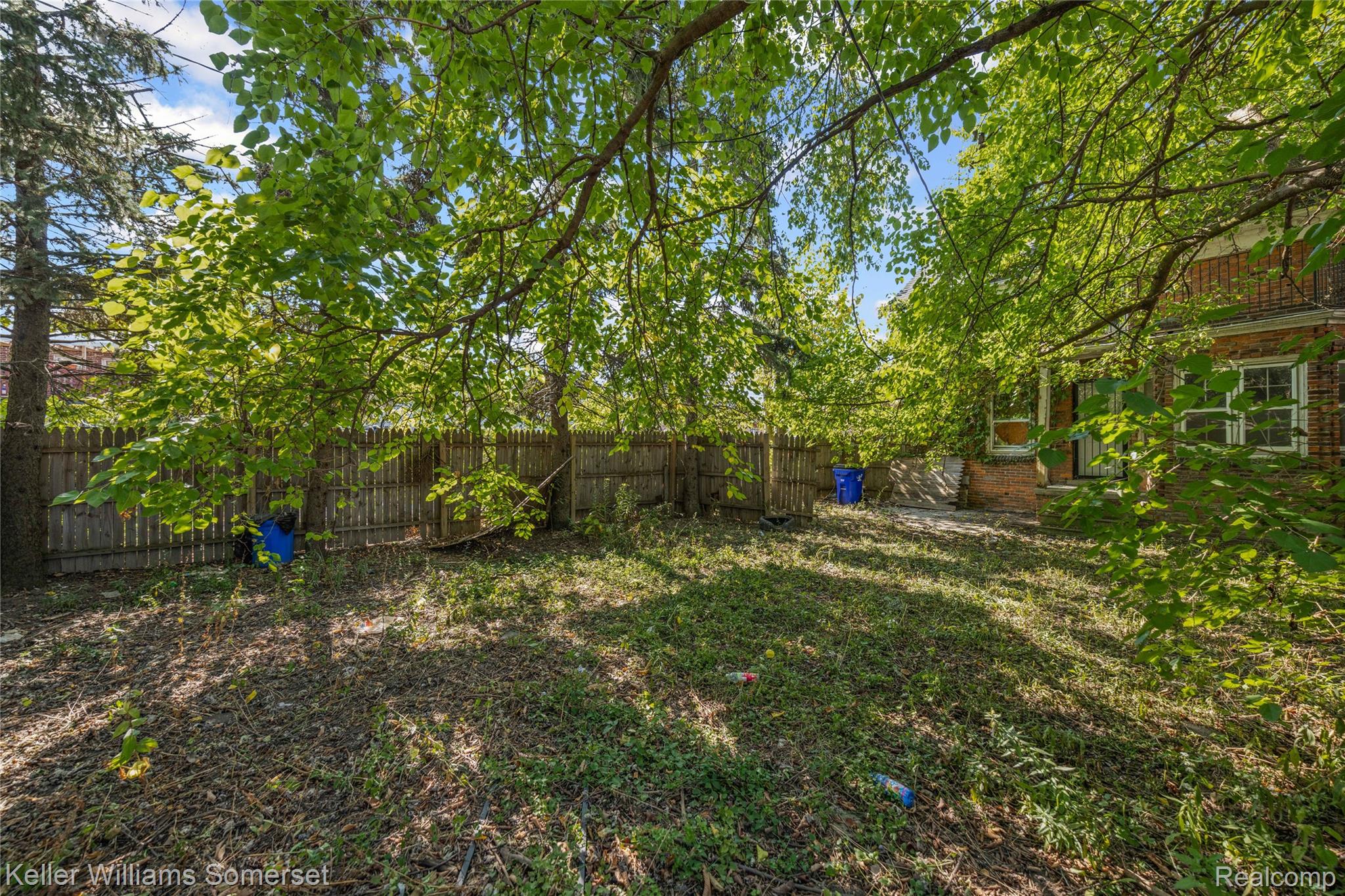 12375 E Outer Drive Property Photo 27
