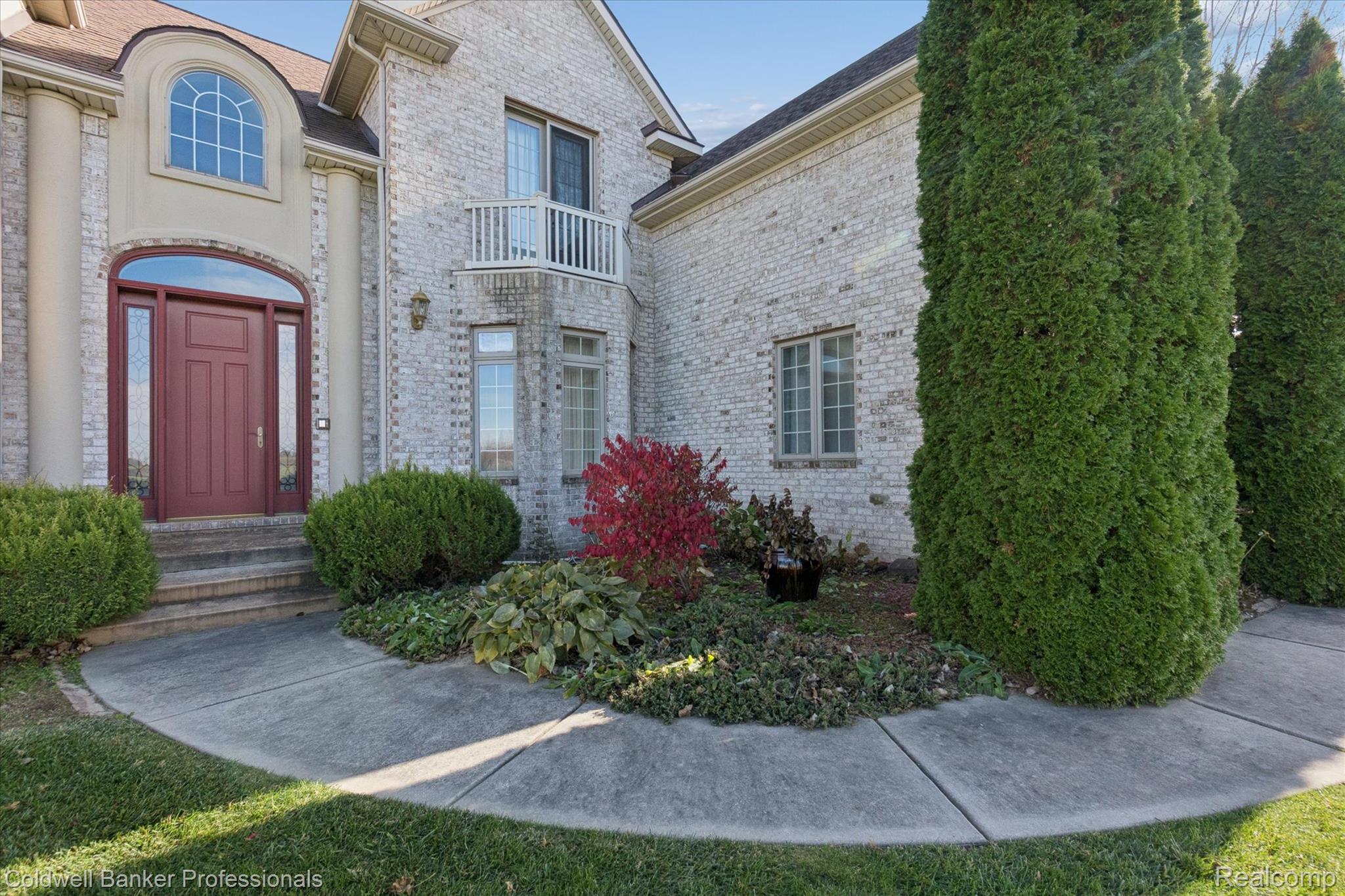13065 White Oaks Property Photo 6