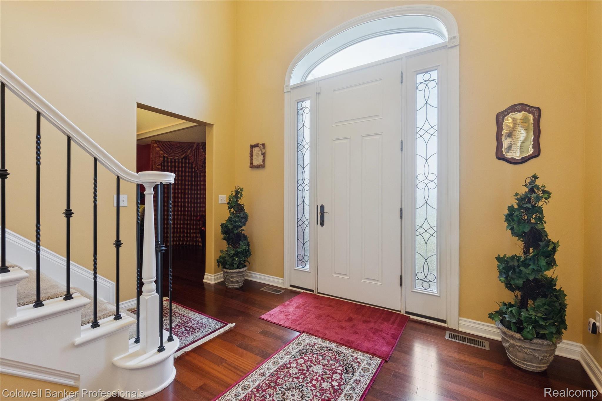 13065 White Oaks Property Photo 8