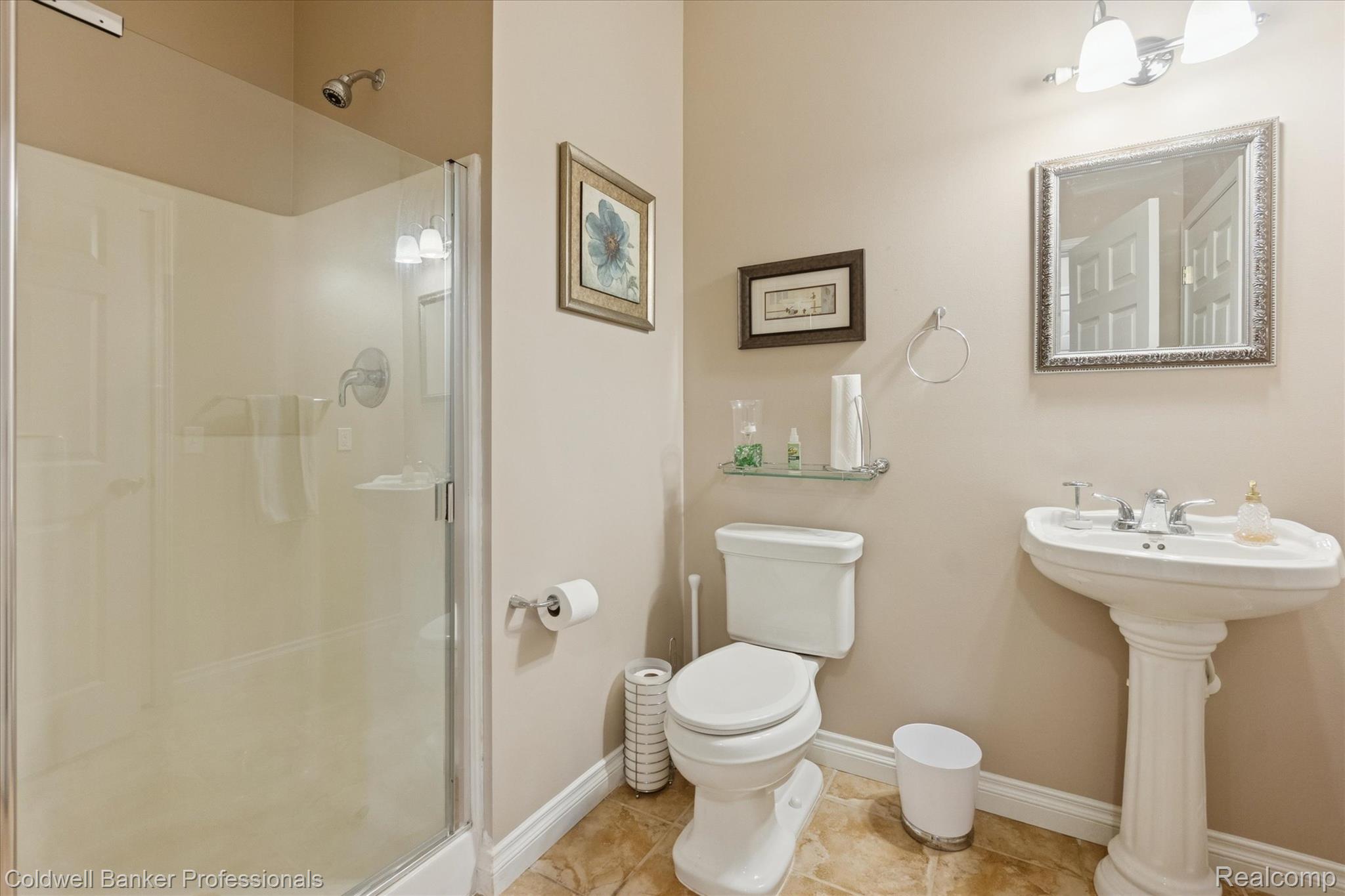 13065 White Oaks Property Photo 46