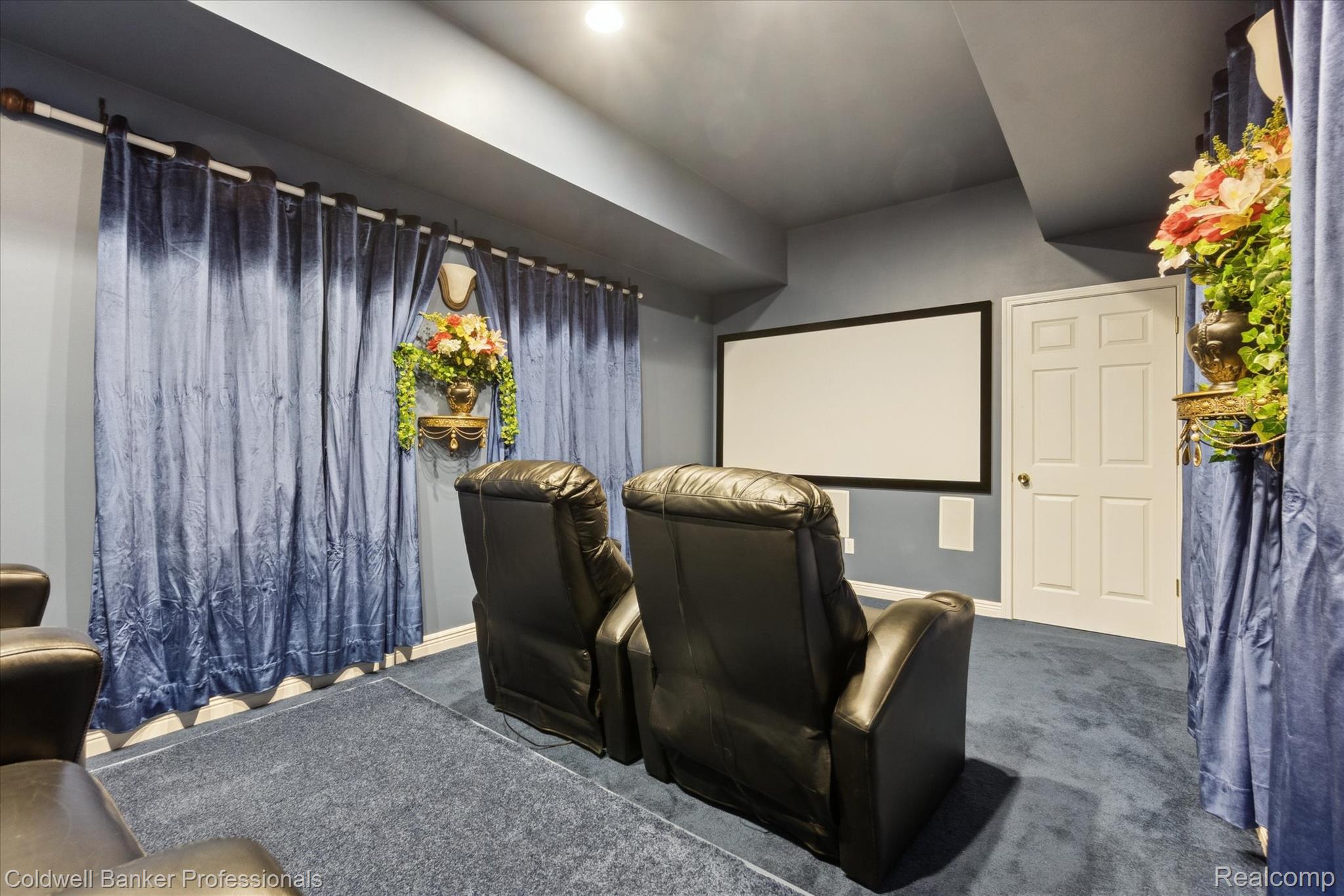 13065 White Oaks Property Photo 47