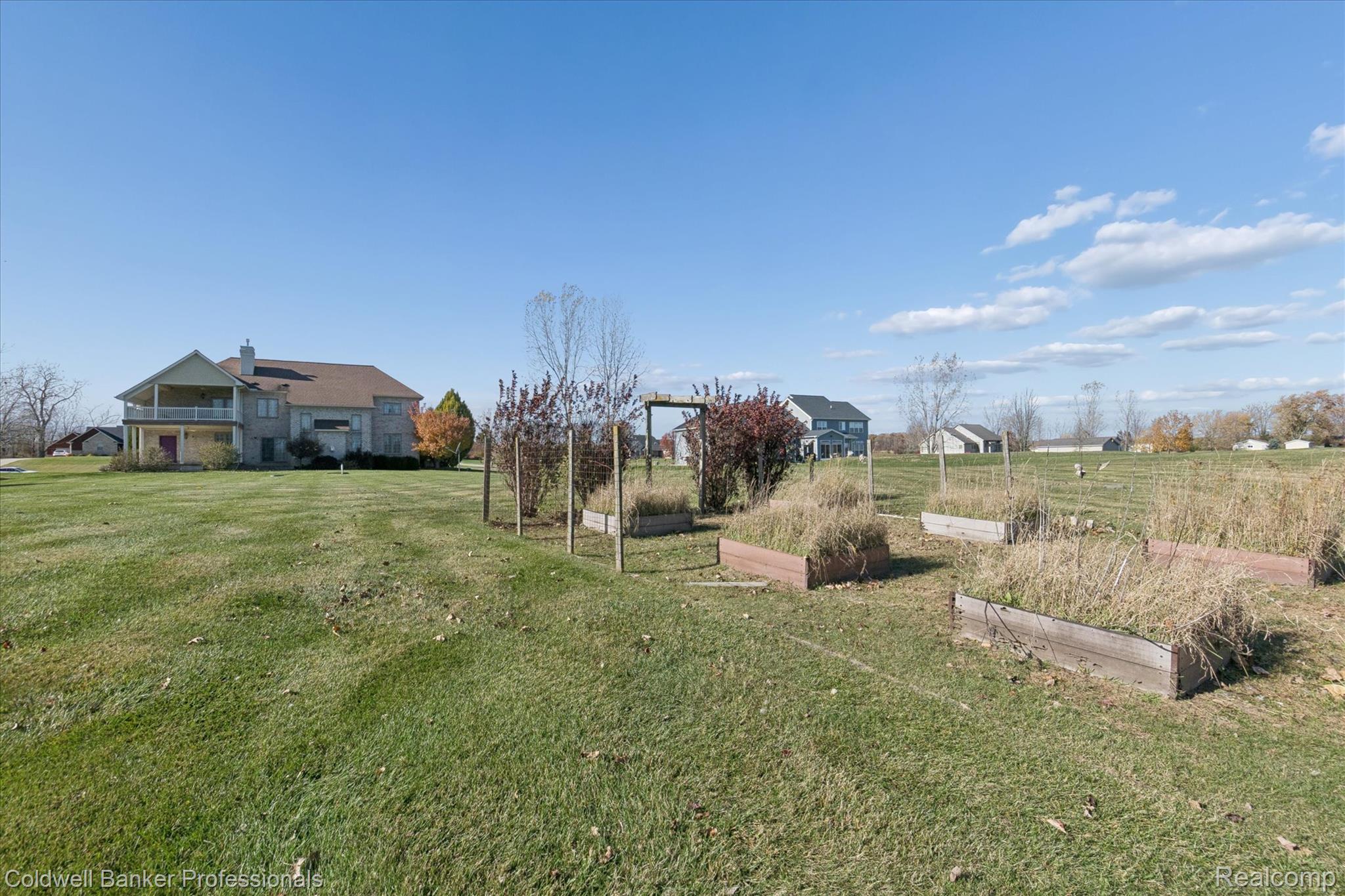 13065 White Oaks Property Photo 58
