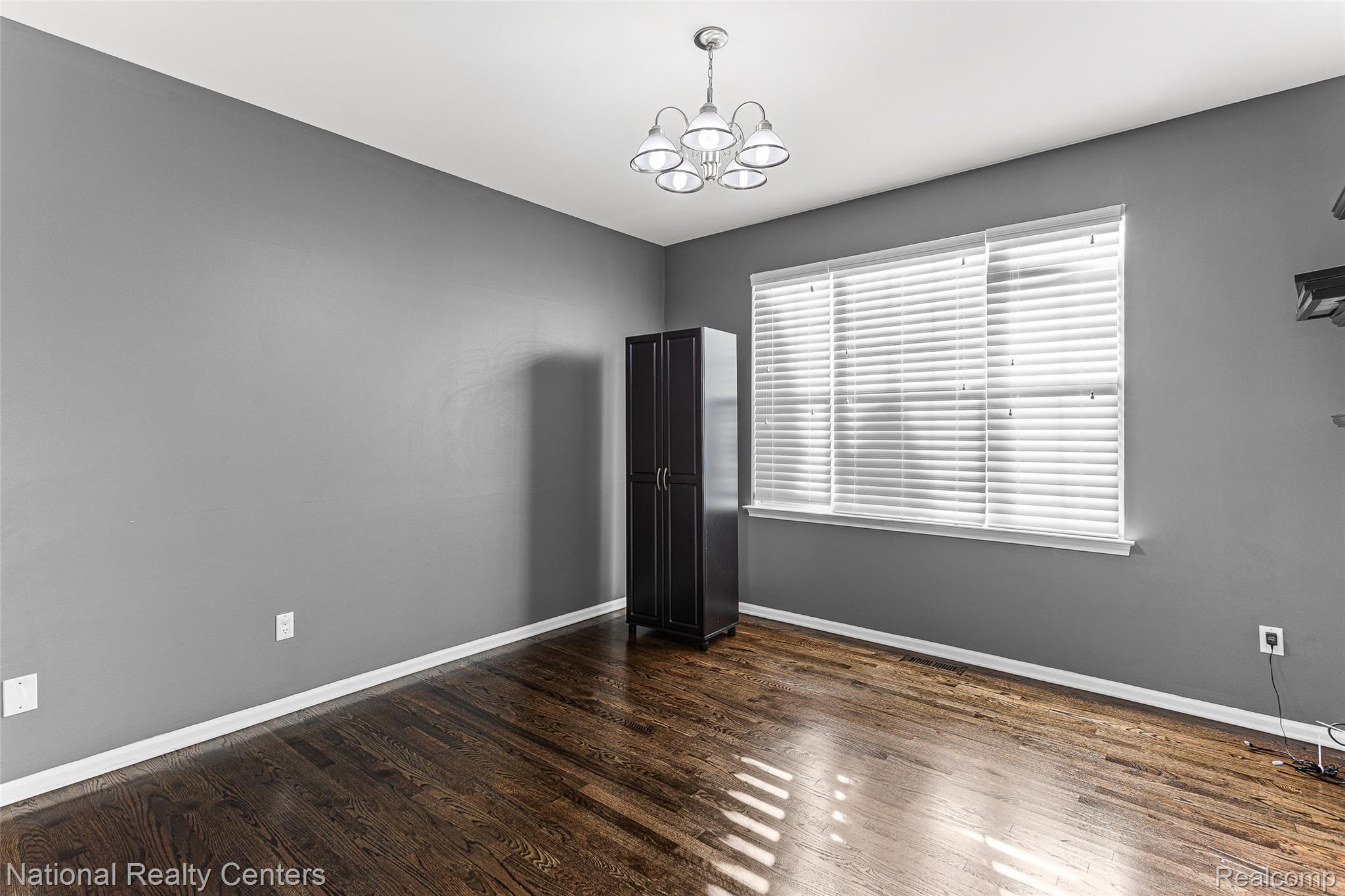 29 Lyons Court Property Photo 19