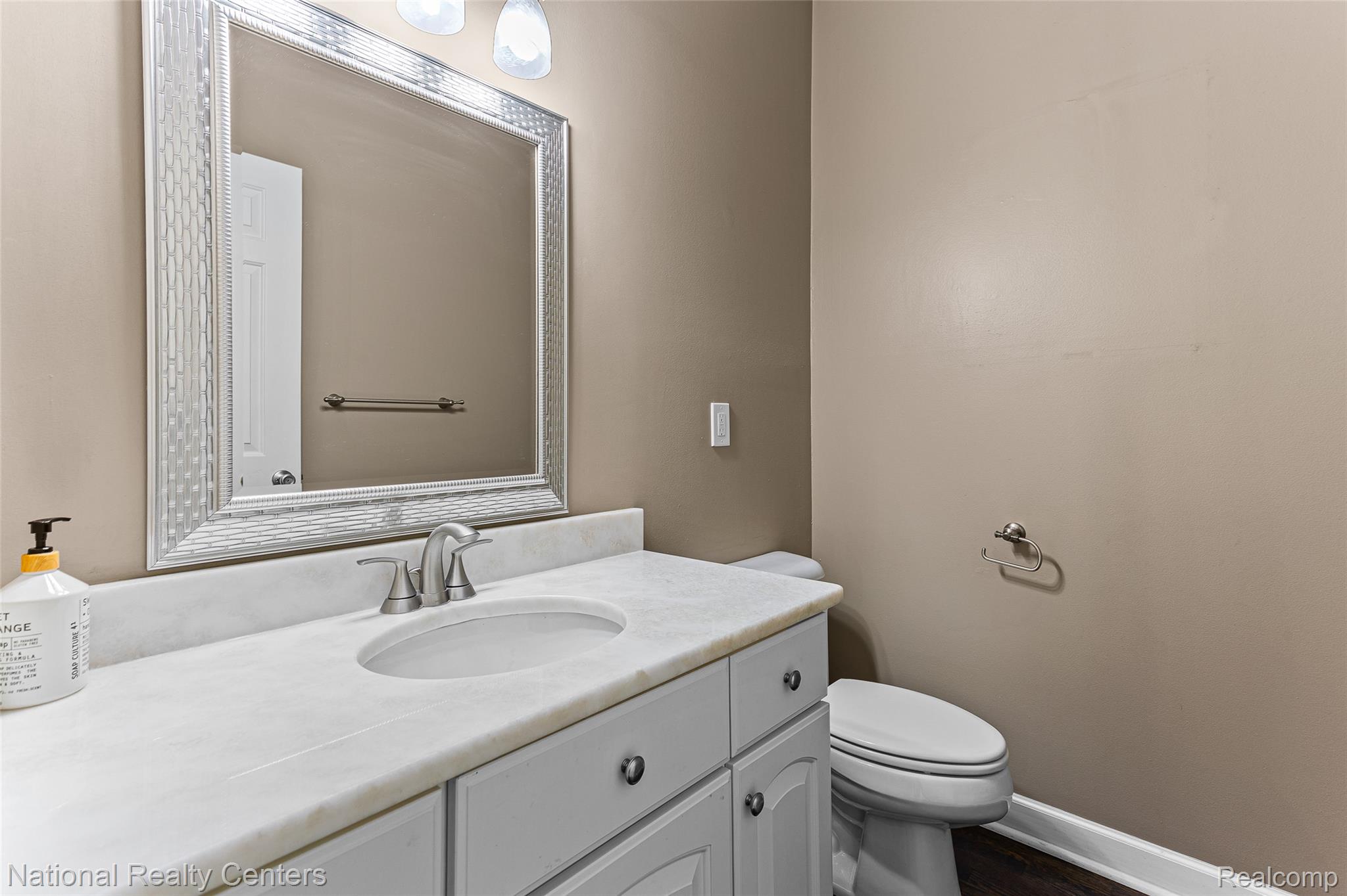 29 Lyons Court Property Photo 25