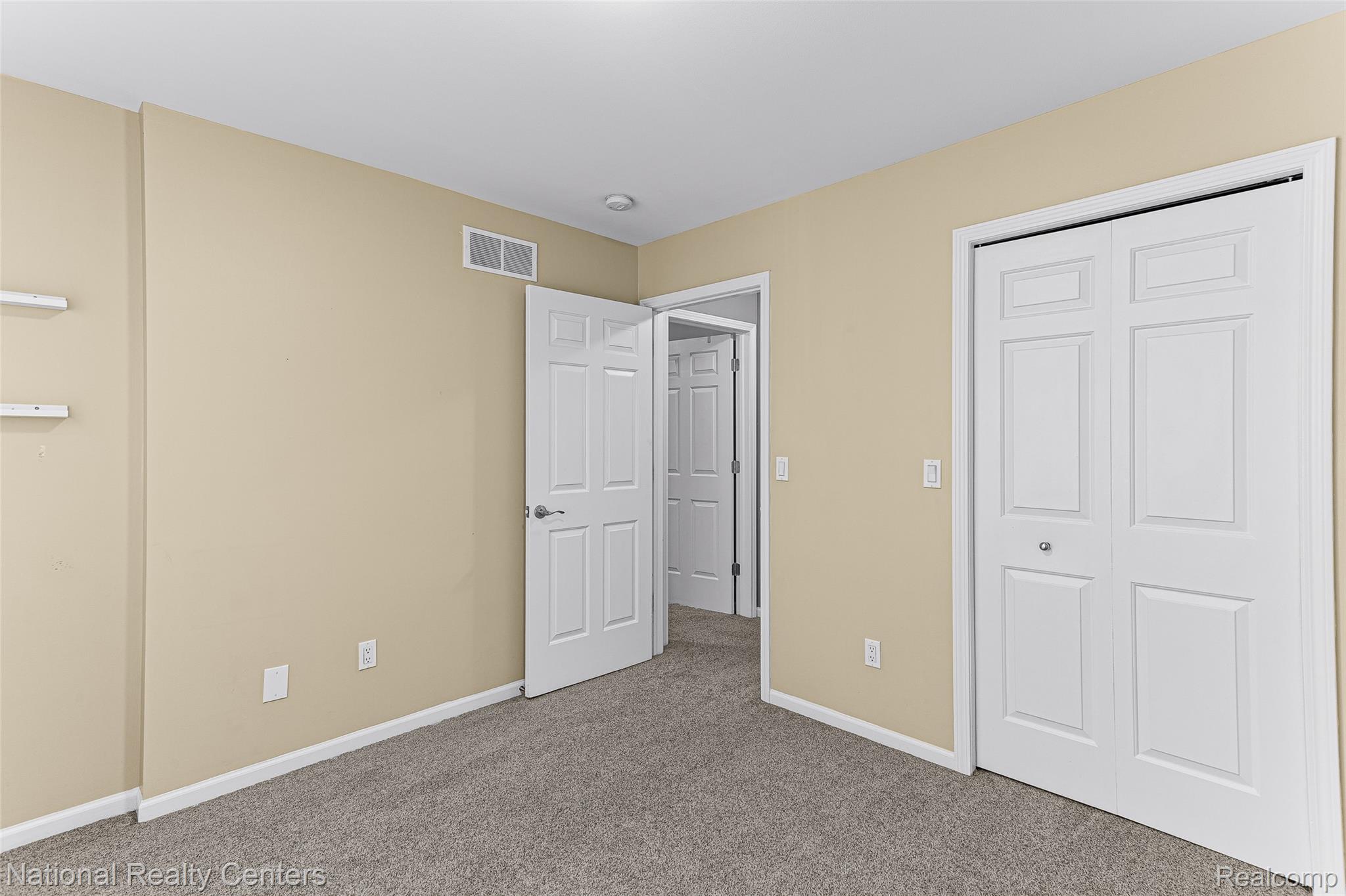 29 Lyons Court Property Photo 28