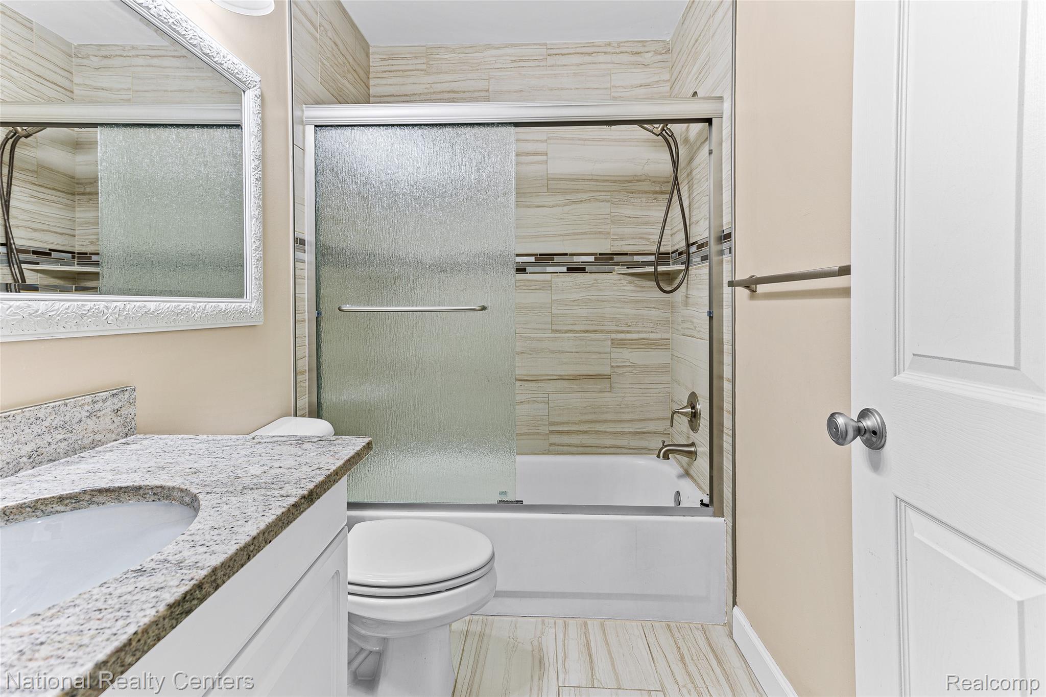 29 Lyons Court Property Photo 32