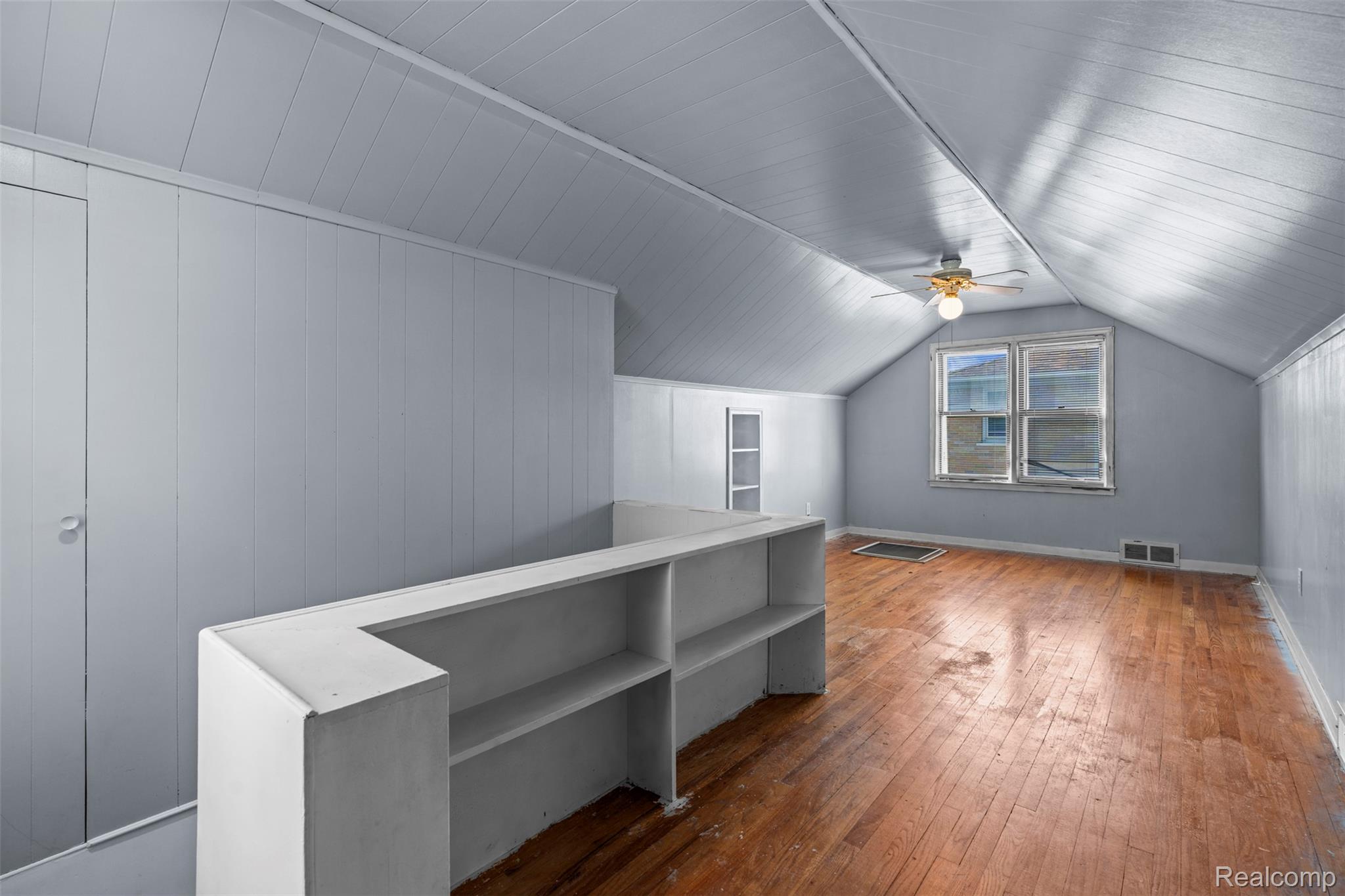 16106 Chesterfield Avenue Property Photo 15