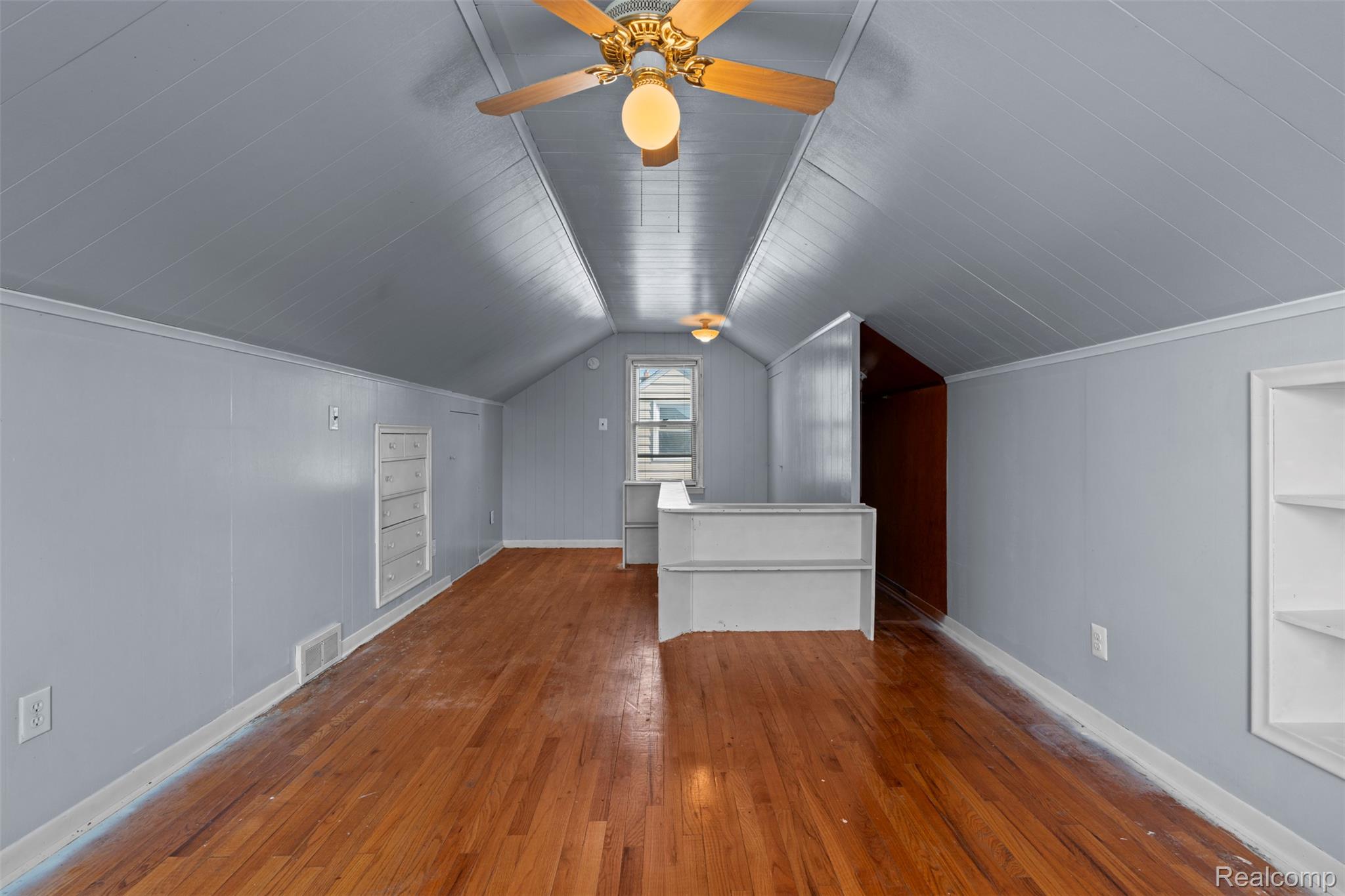 16106 Chesterfield Avenue Property Photo 16