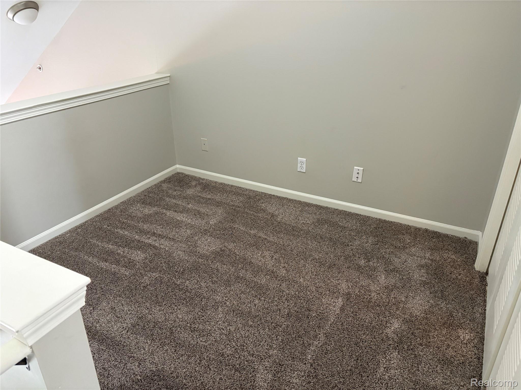 3178 Camden Drive 83 Property Photo 13