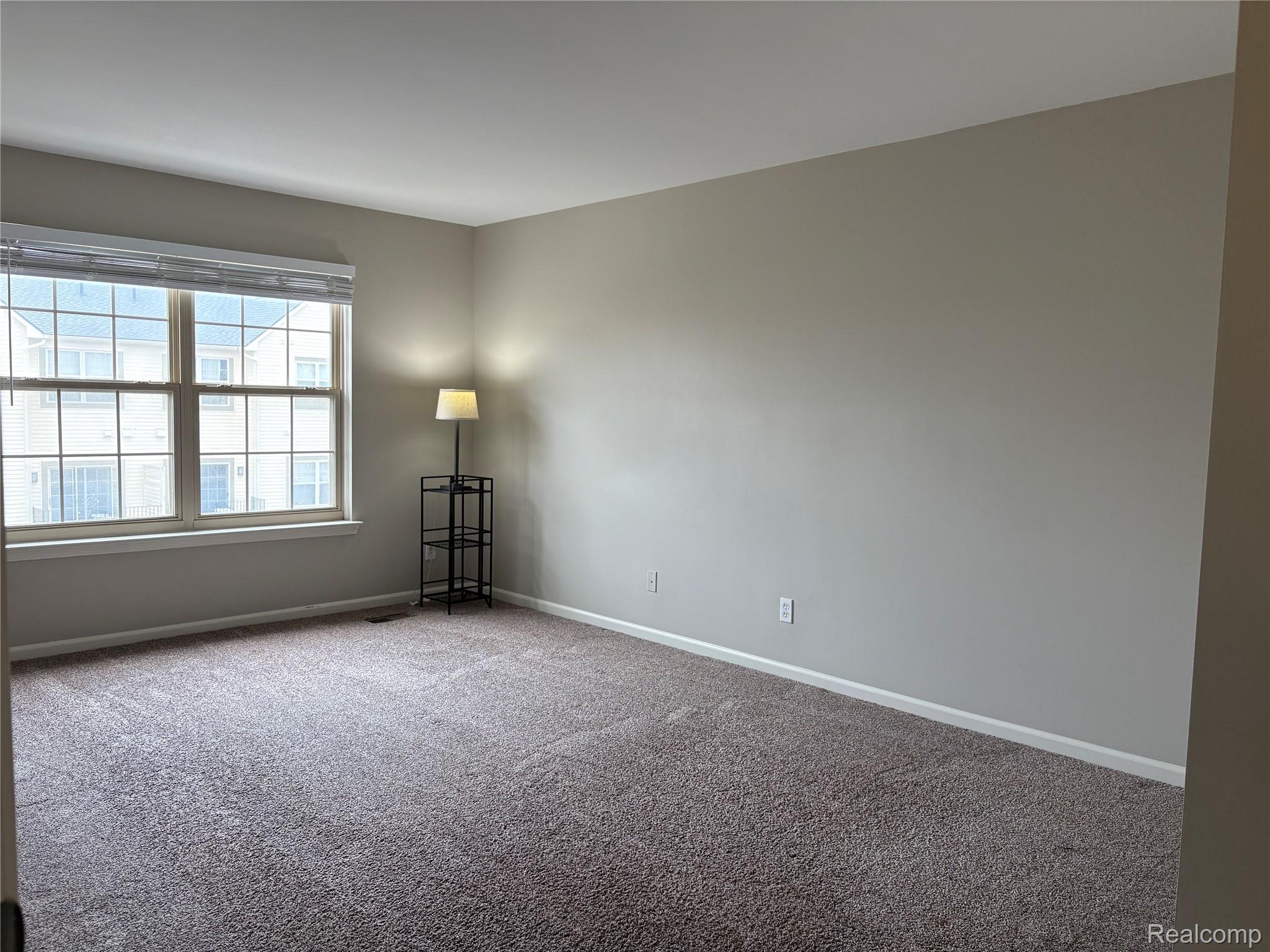 3178 Camden Drive 83 Property Photo 16