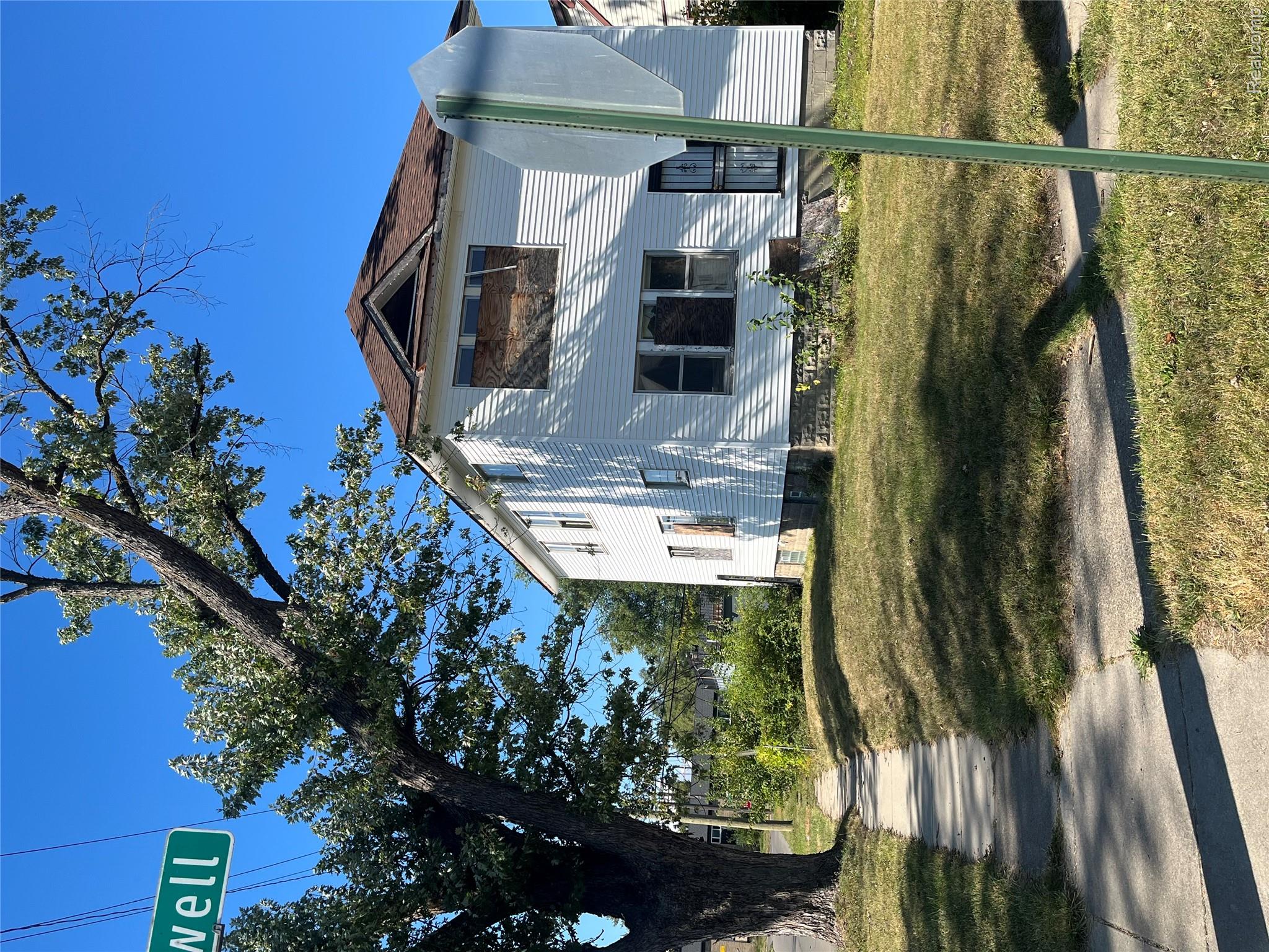 12201-03 Hartwell Street Property Photo 2