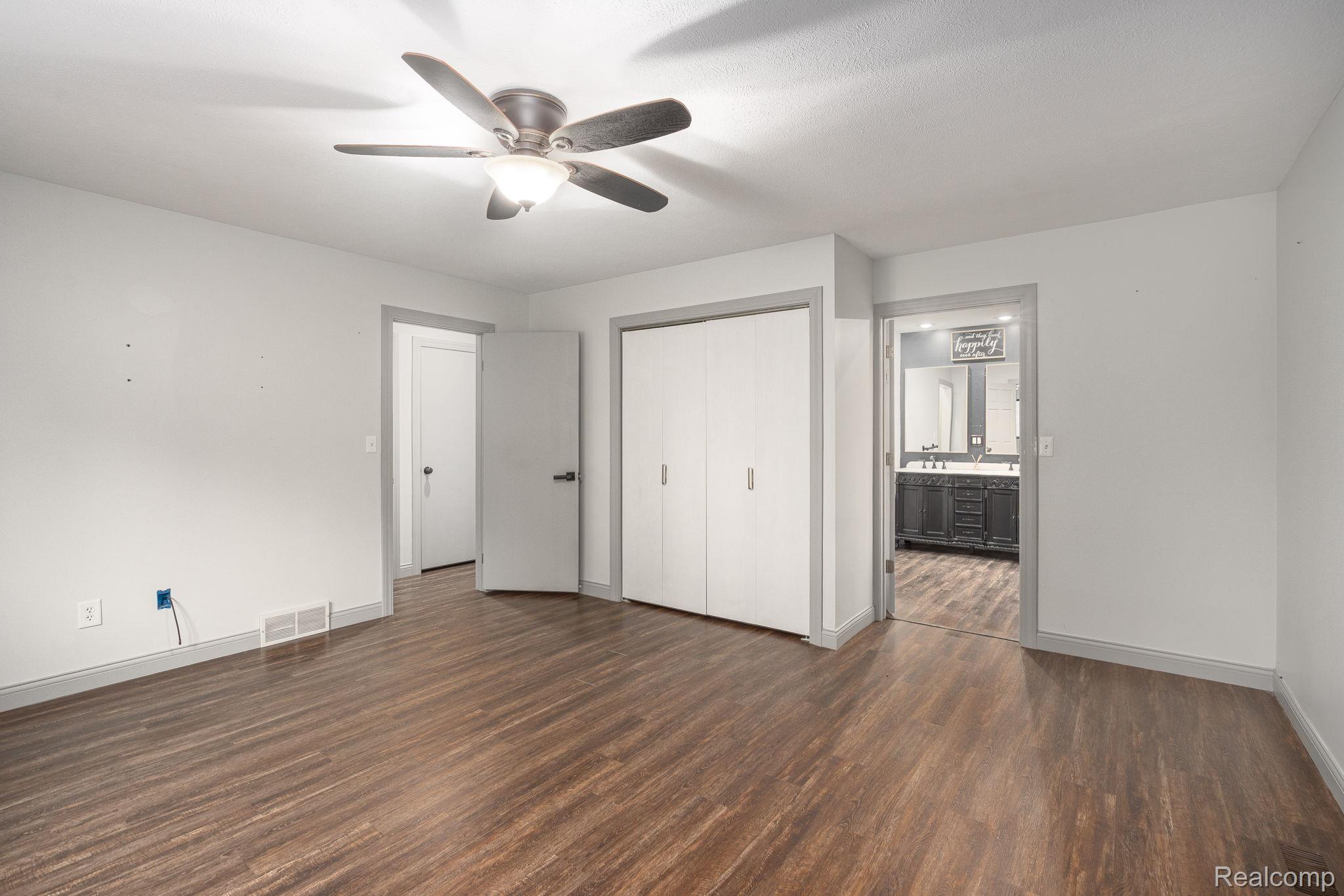 6803 Napoleon Road Property Photo 37