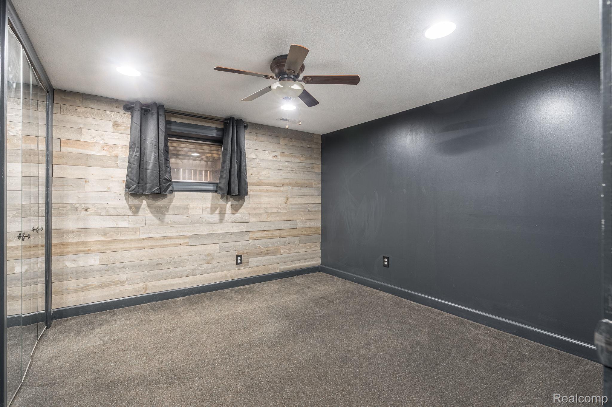 6803 Napoleon Road Property Photo 50