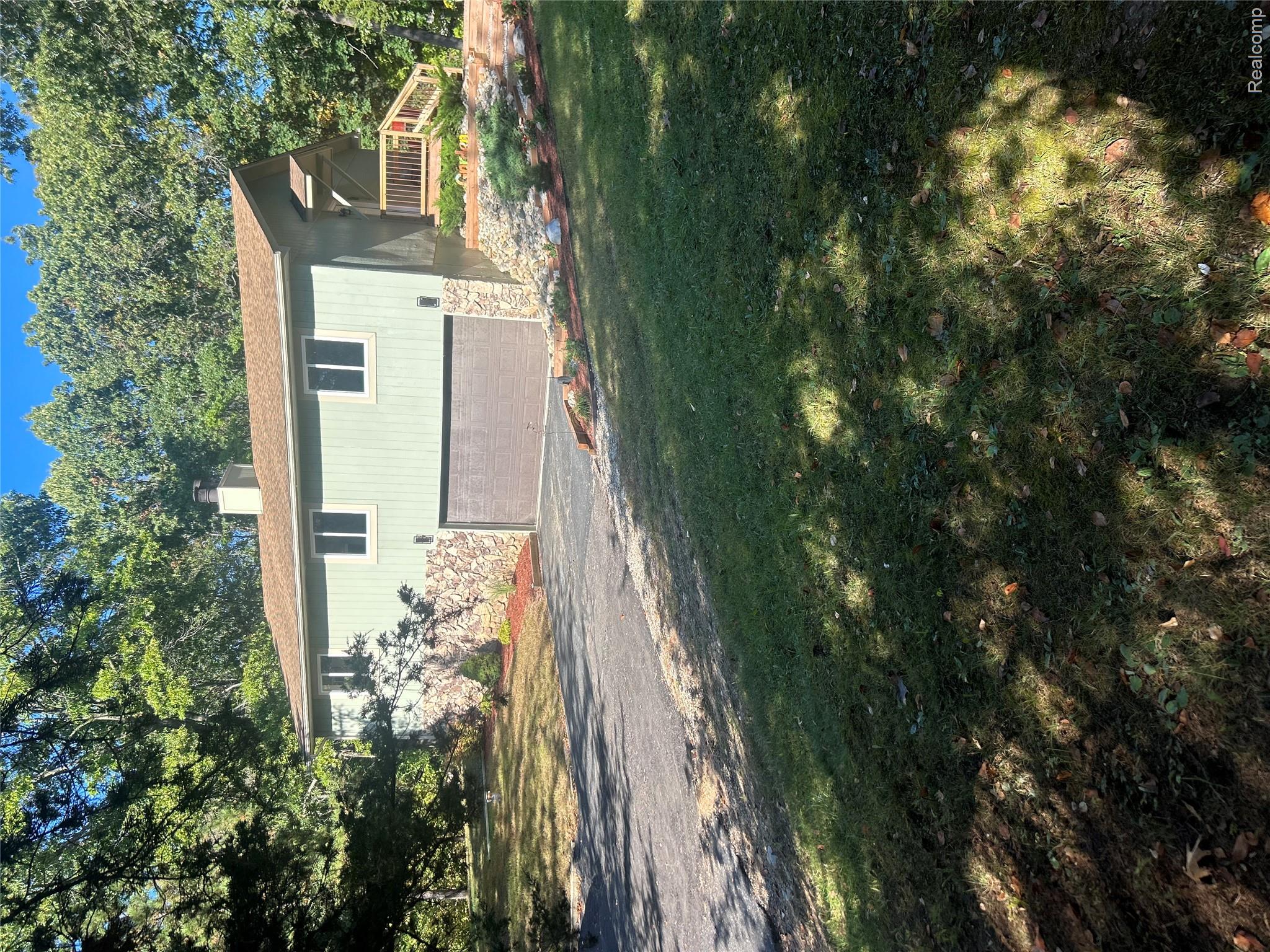 1820 Ridge Road Property Photo 1