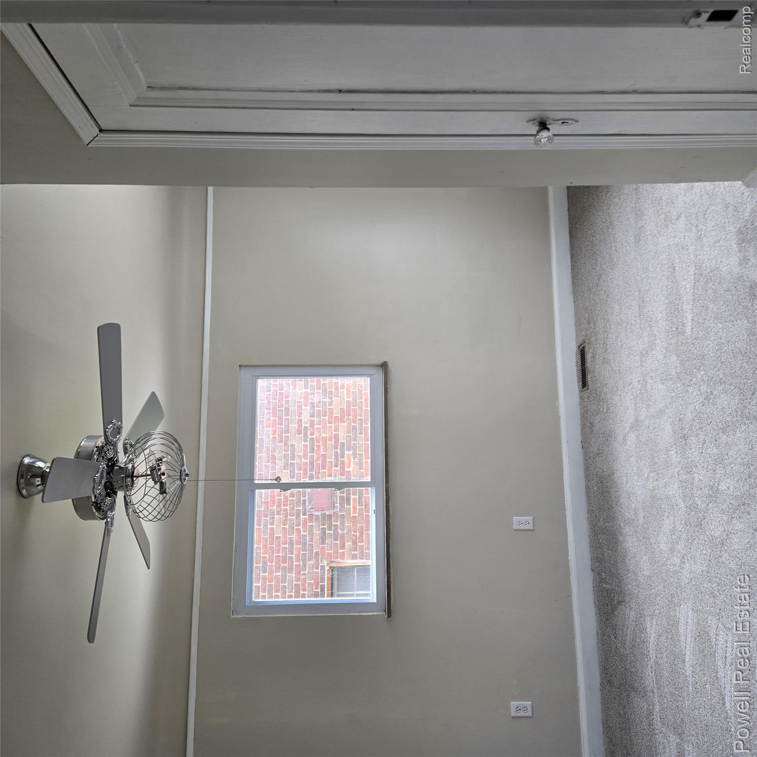 4670 Devonshire Road Property Photo 6