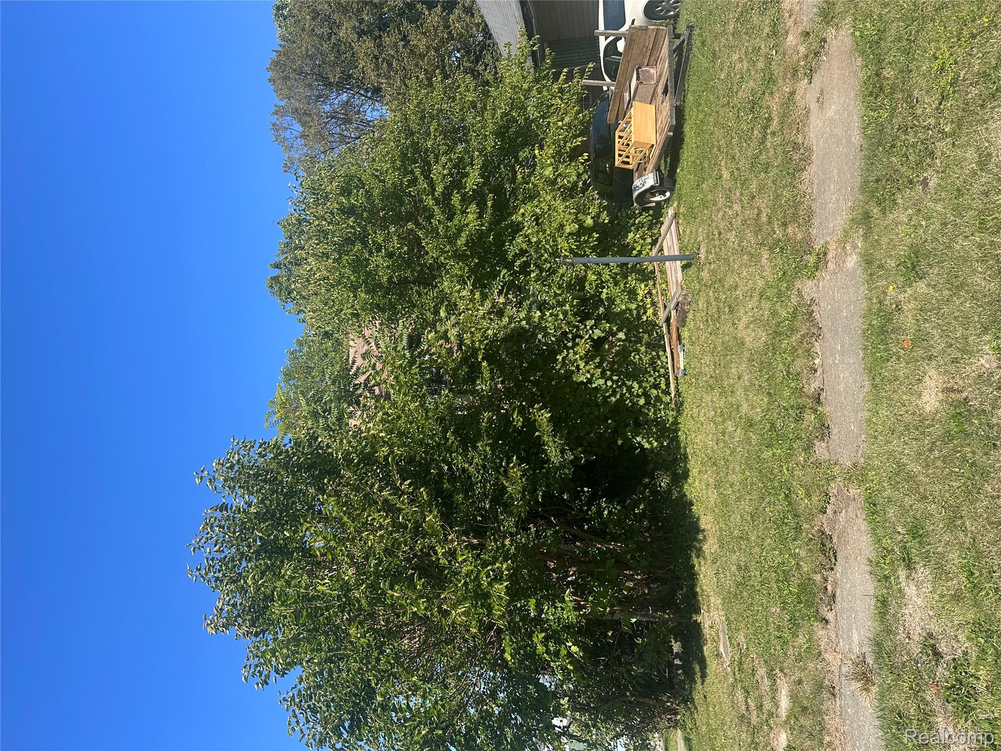 2302 Mallery Street Property Photo 1