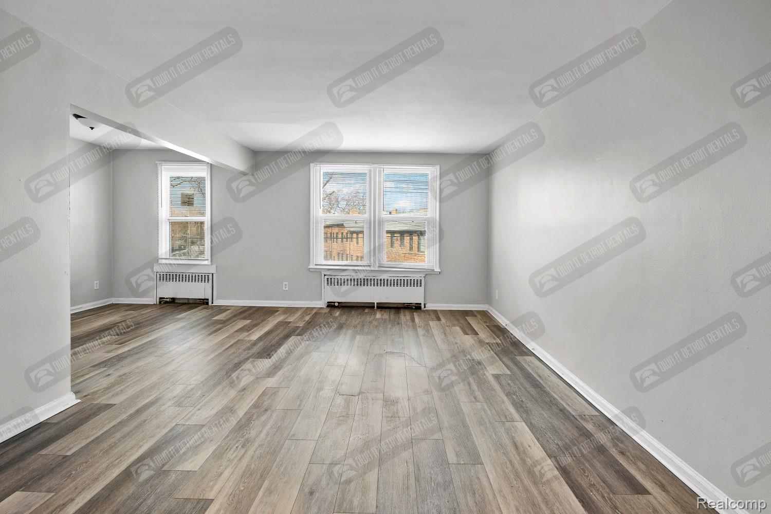 1000 Merton #5 Road Property Photo 3