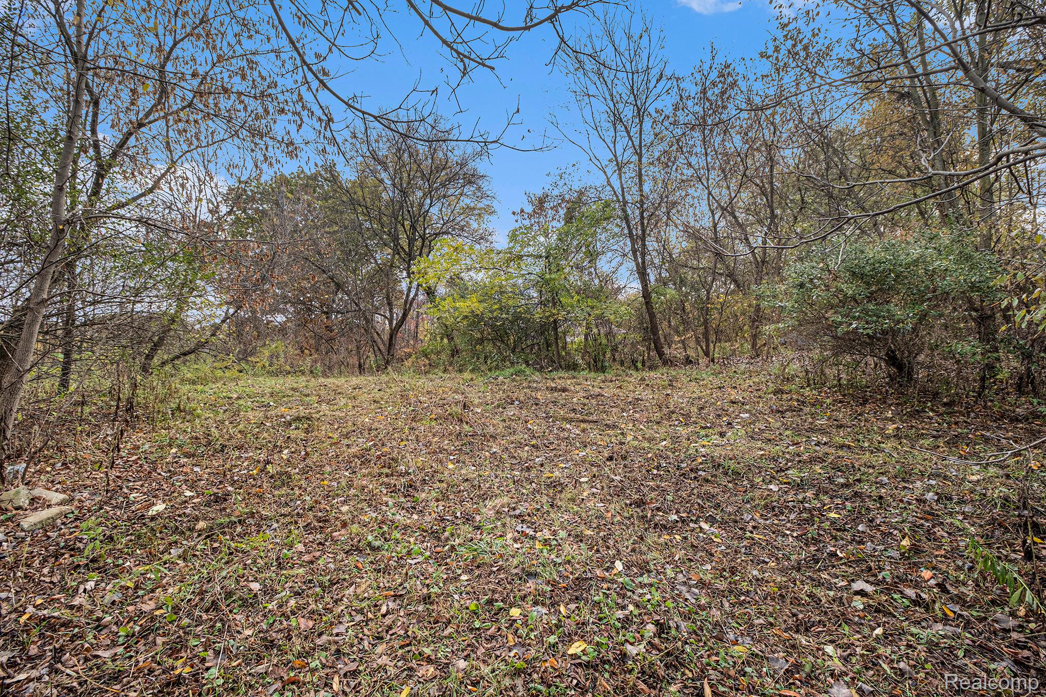 000 Markland Drive Property Photo 8