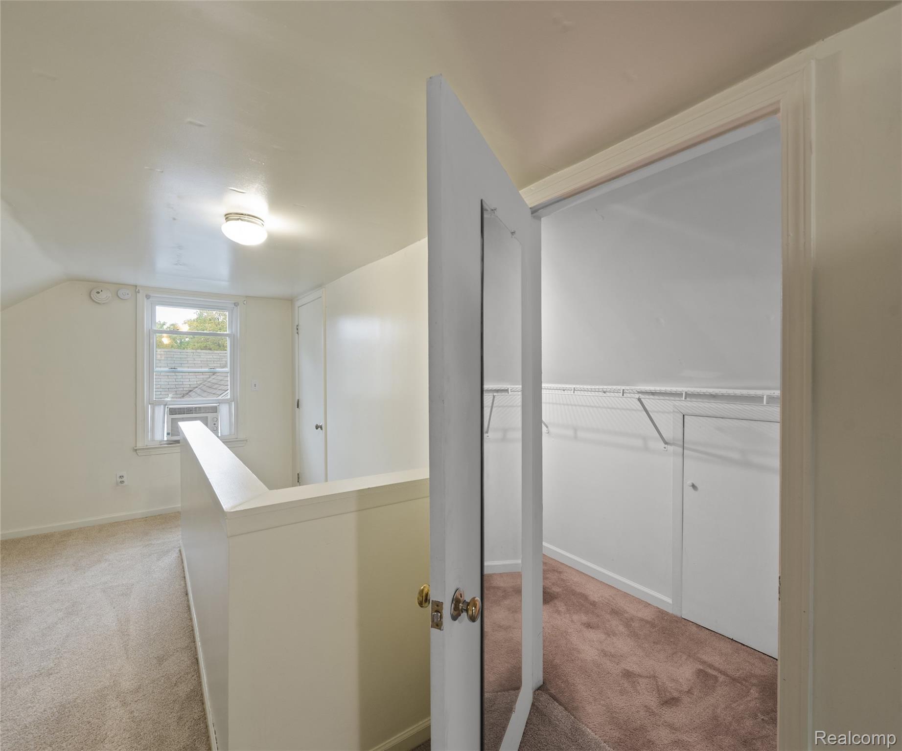 2017 Harding Avenue Property Photo 27