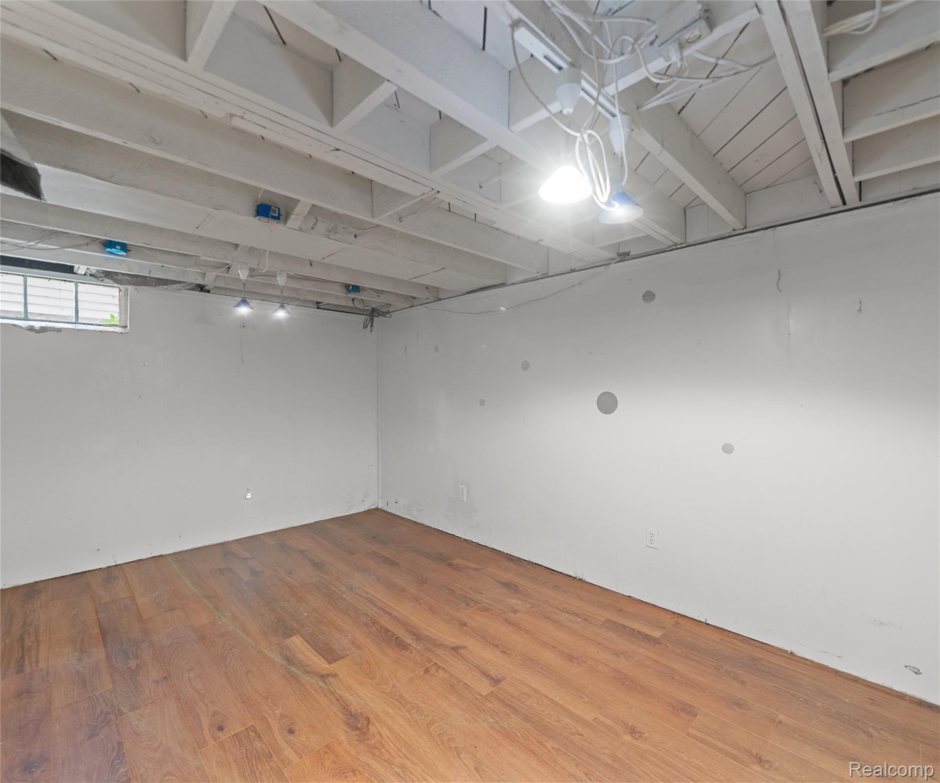 2017 Harding Avenue Property Photo 33