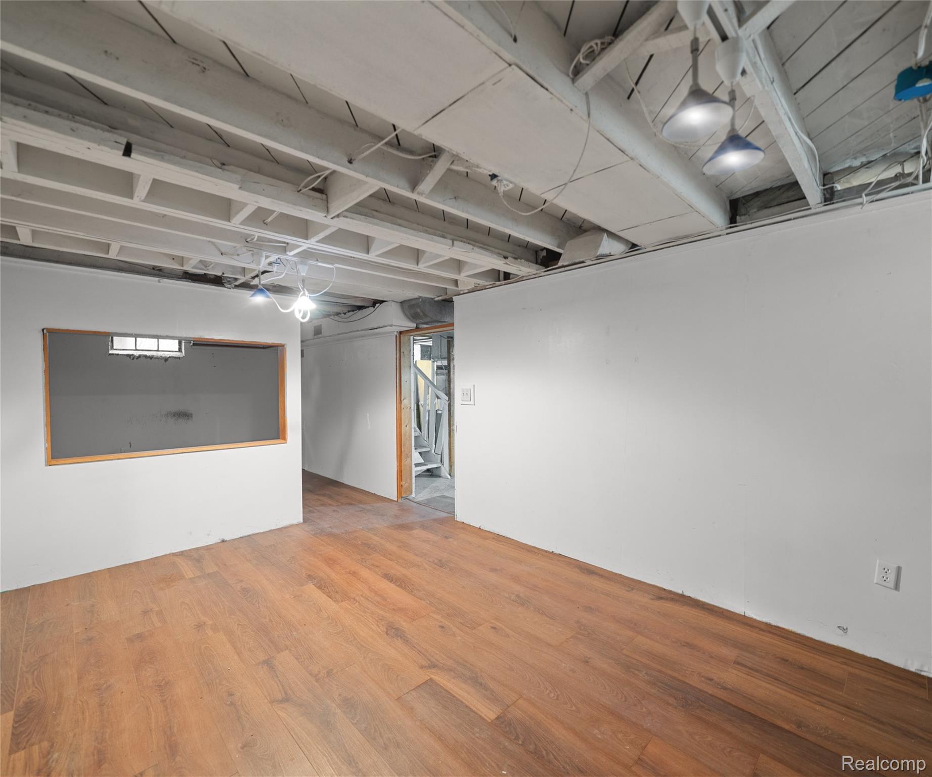 2017 Harding Avenue Property Photo 34
