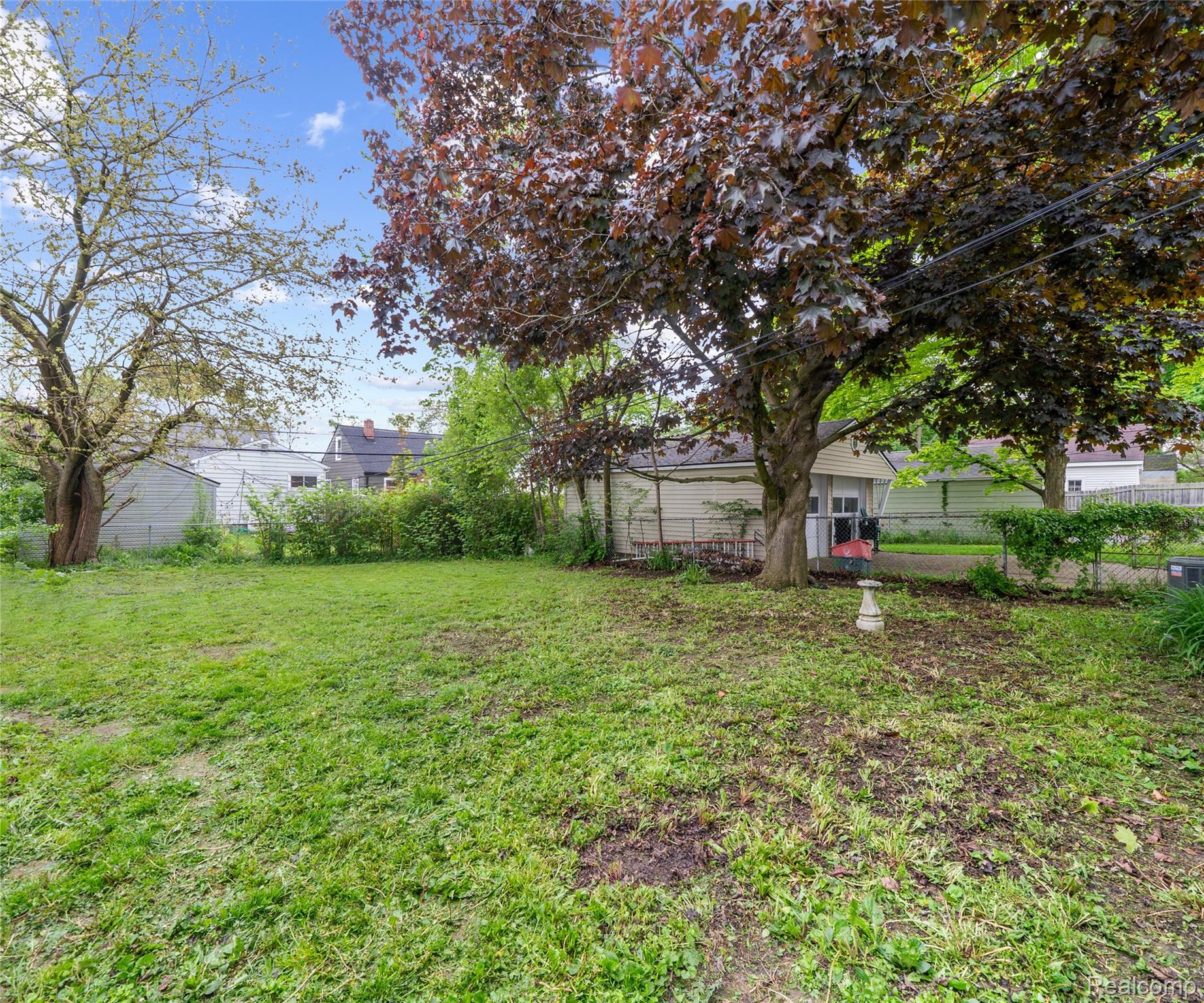 2017 Harding Avenue Property Photo 37