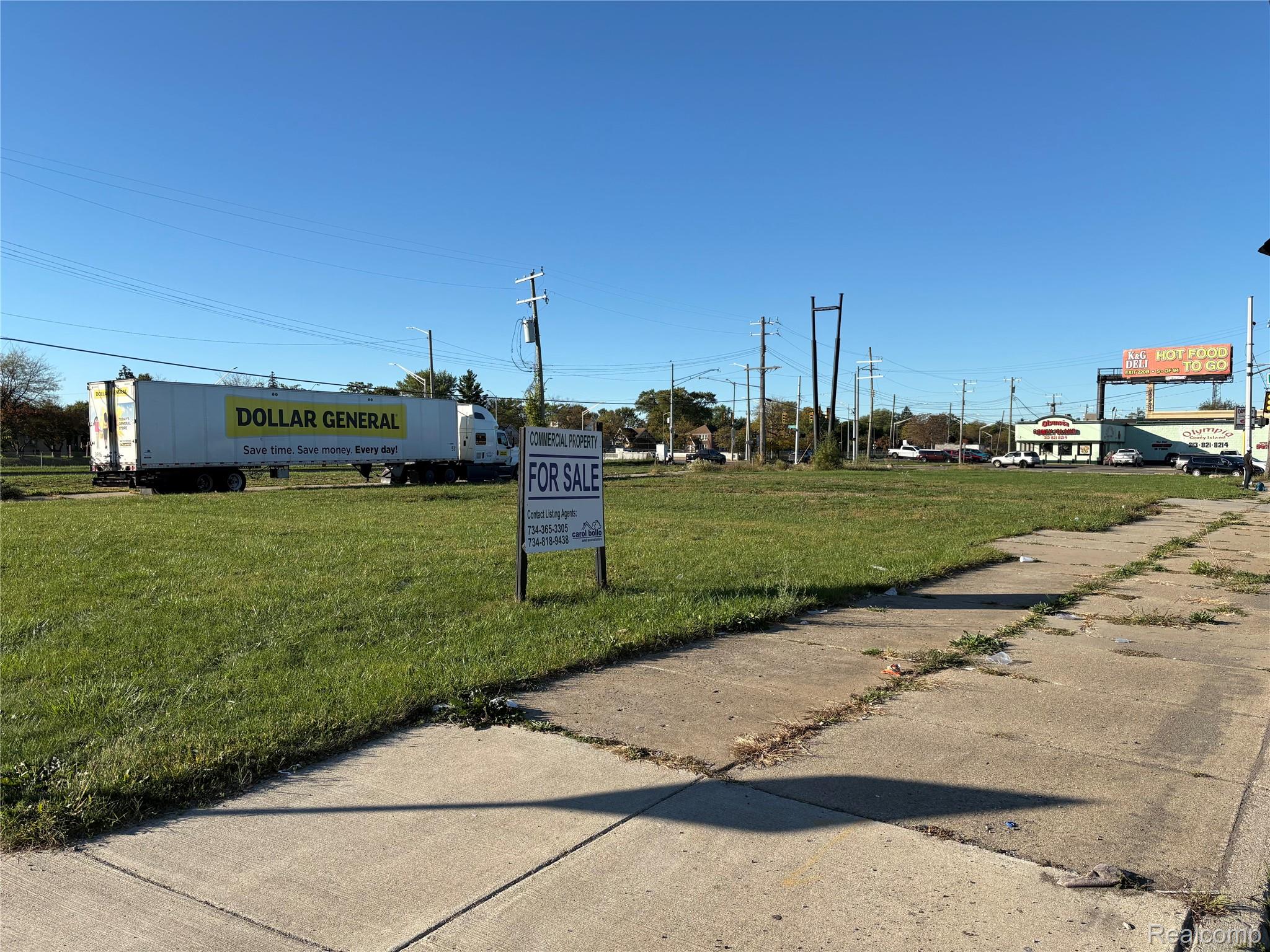14438 Harper Avenue Property Photo 1