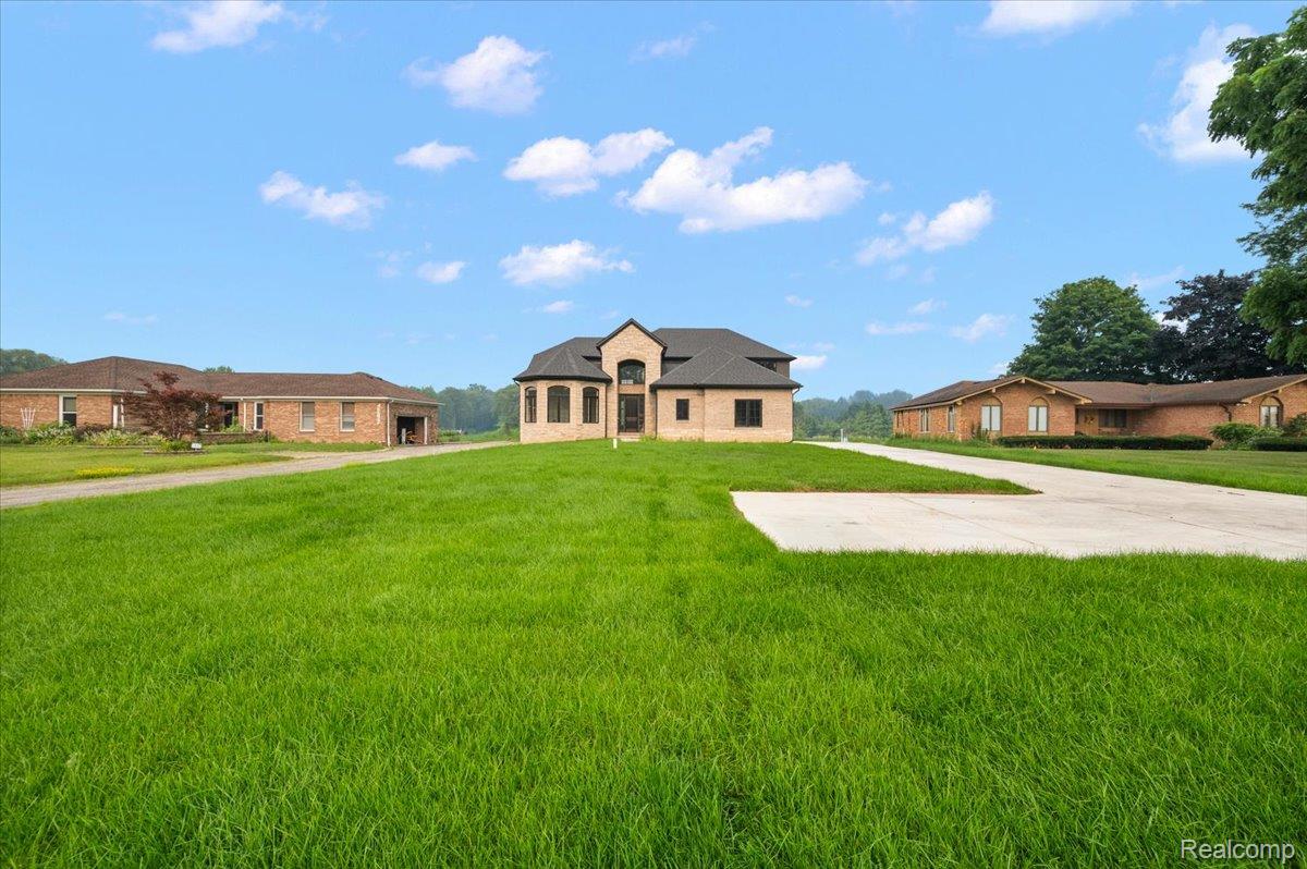 53650 Romeo Plank Road Property Photo 54