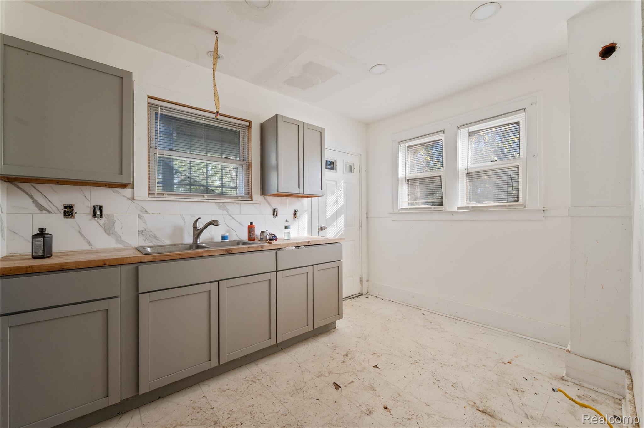 18096 Joann Street Property Photo 11