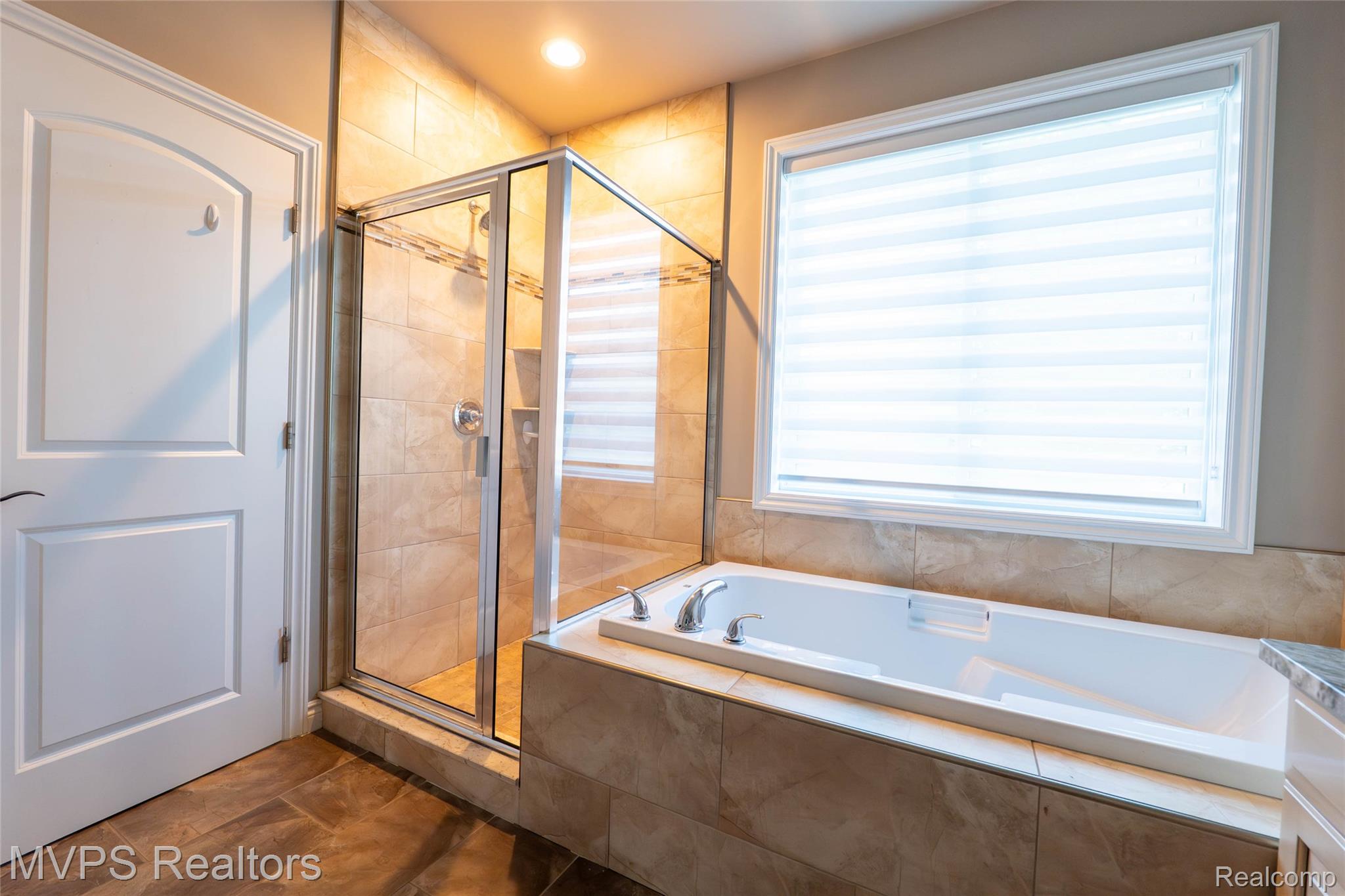 11240 29 Mile Road Property Photo 15
