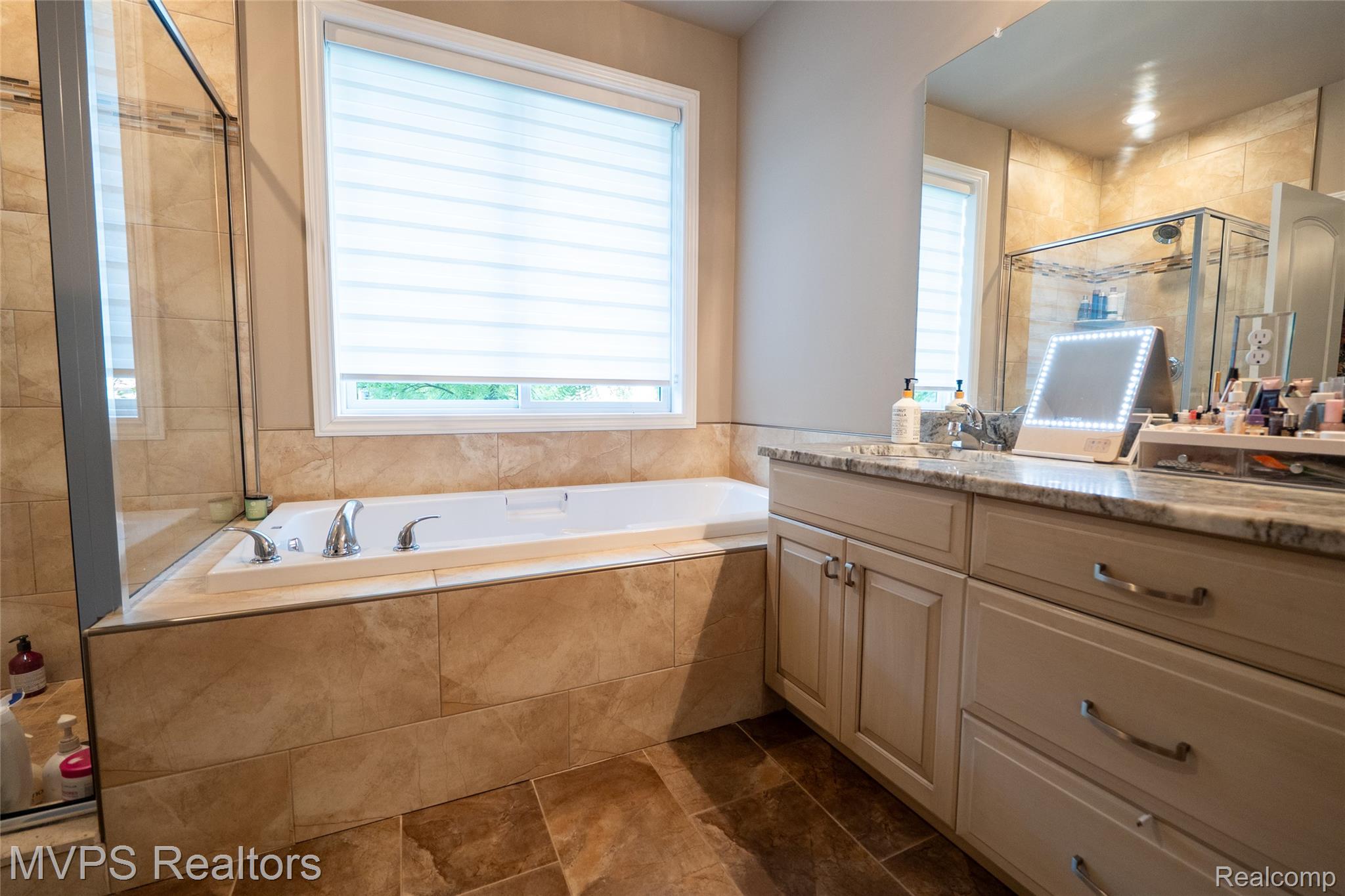 11240 29 Mile Road Property Photo 45