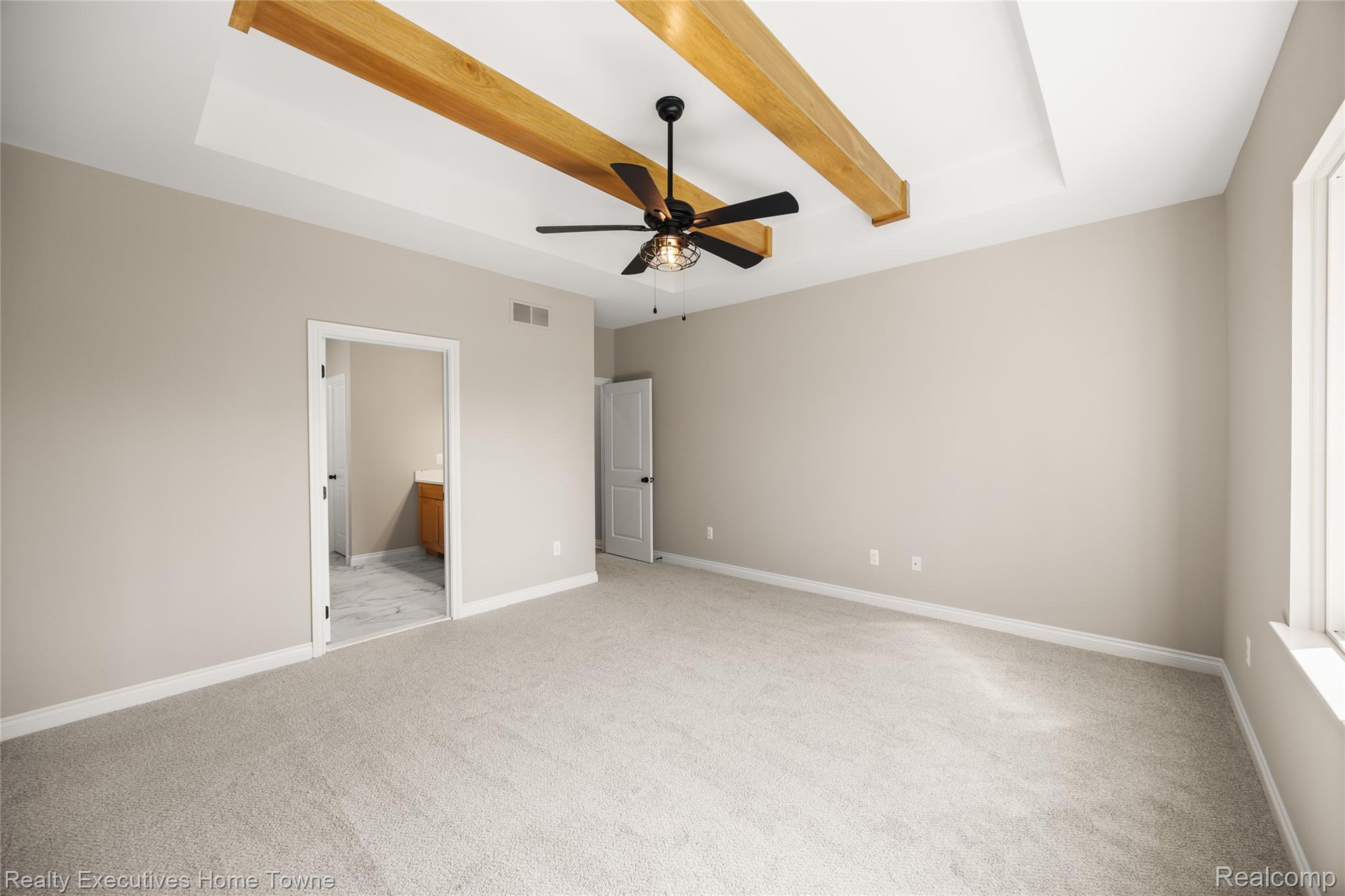 24722 Tribute Drive Property Photo 19