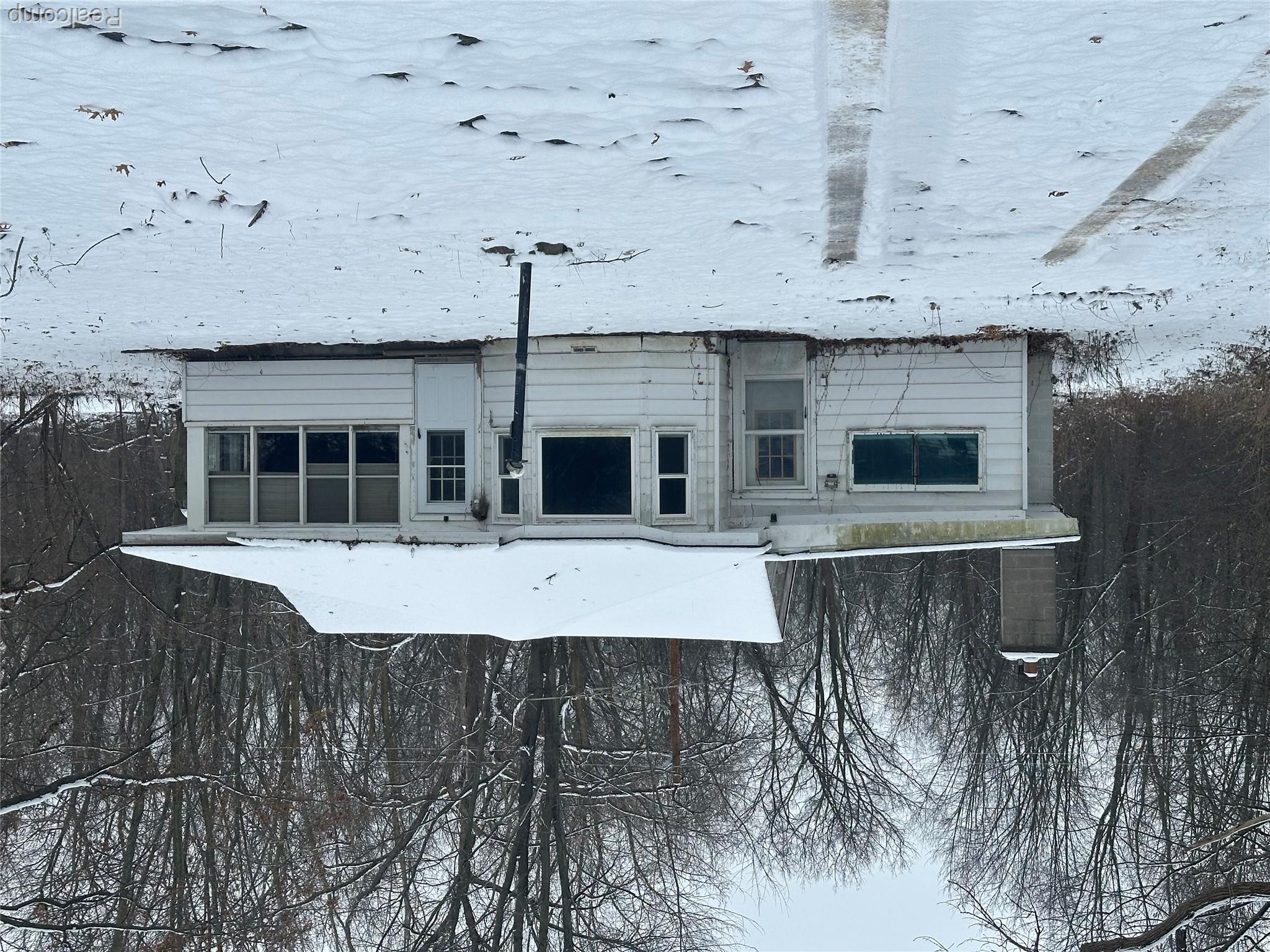 37207 Ecorse Road Property Photo 1