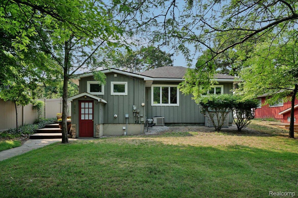 9515 Point Charities Avenue Property Photo 1
