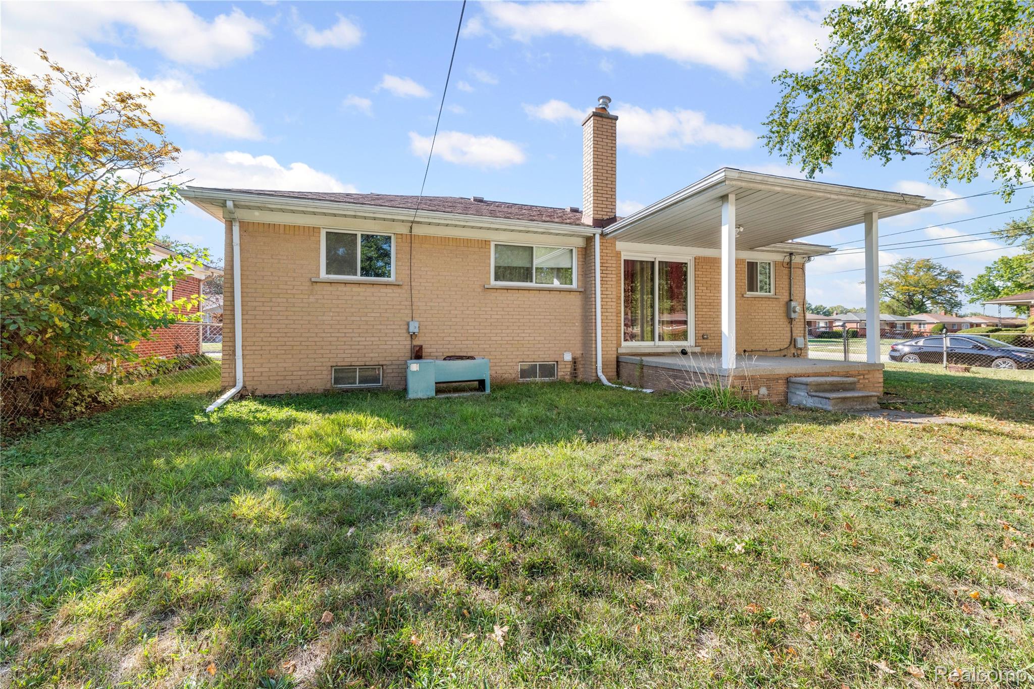 24544 Patricia Avenue Property Photo 2