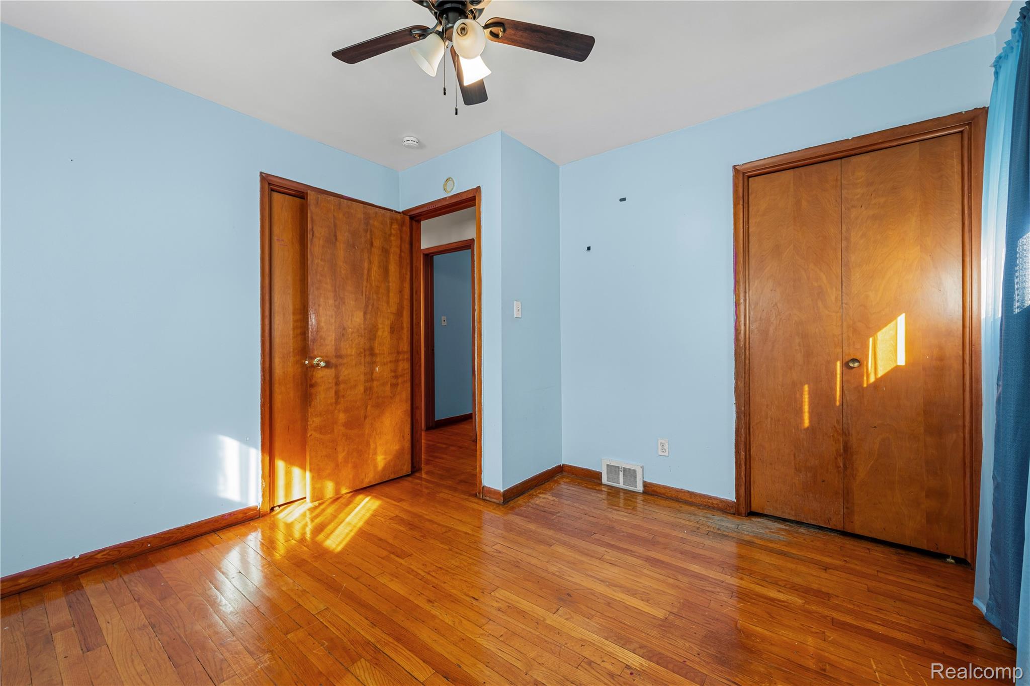 24544 Patricia Avenue Property Photo 11