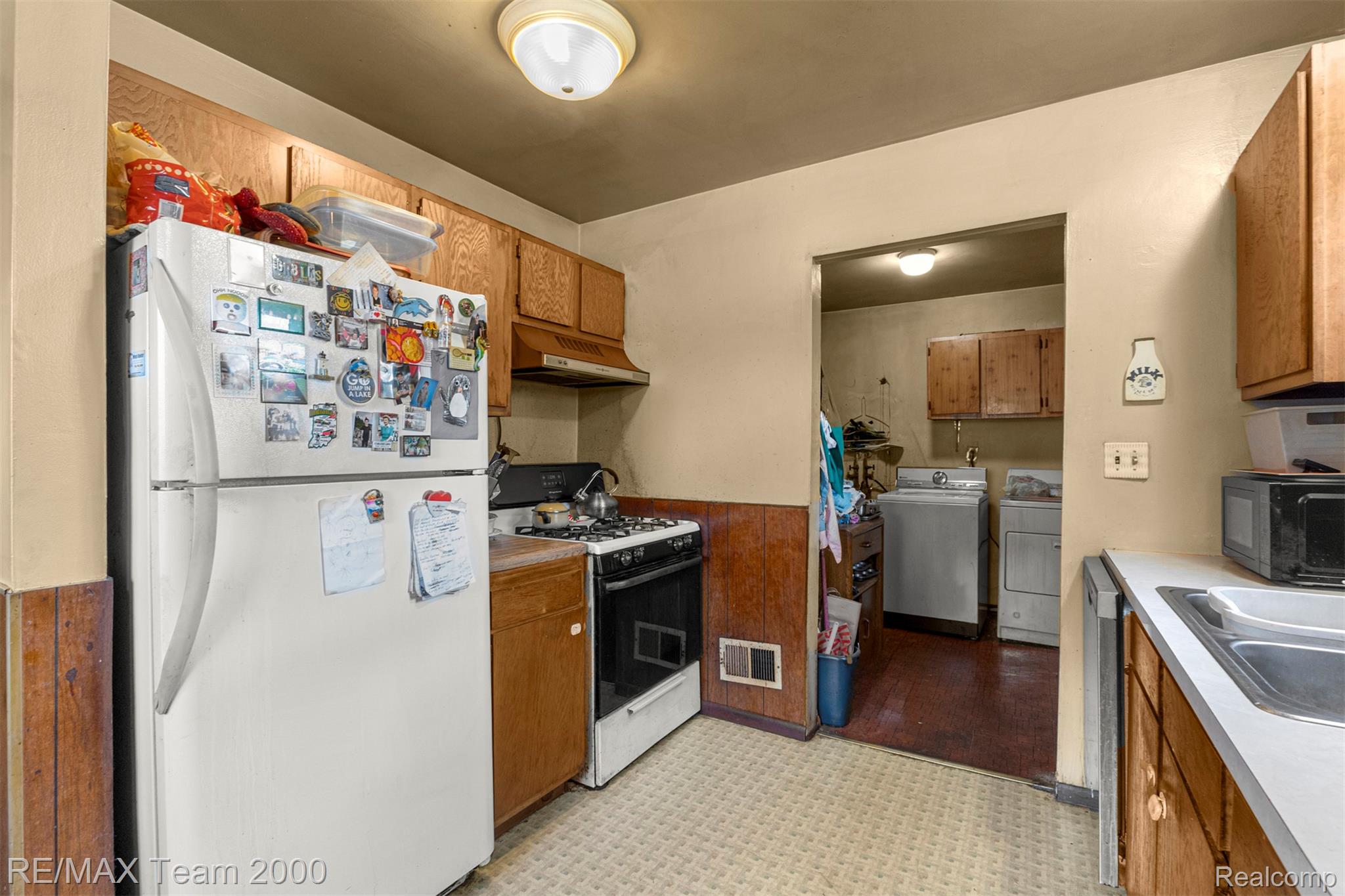 5622 Campbell Street Property Photo 14