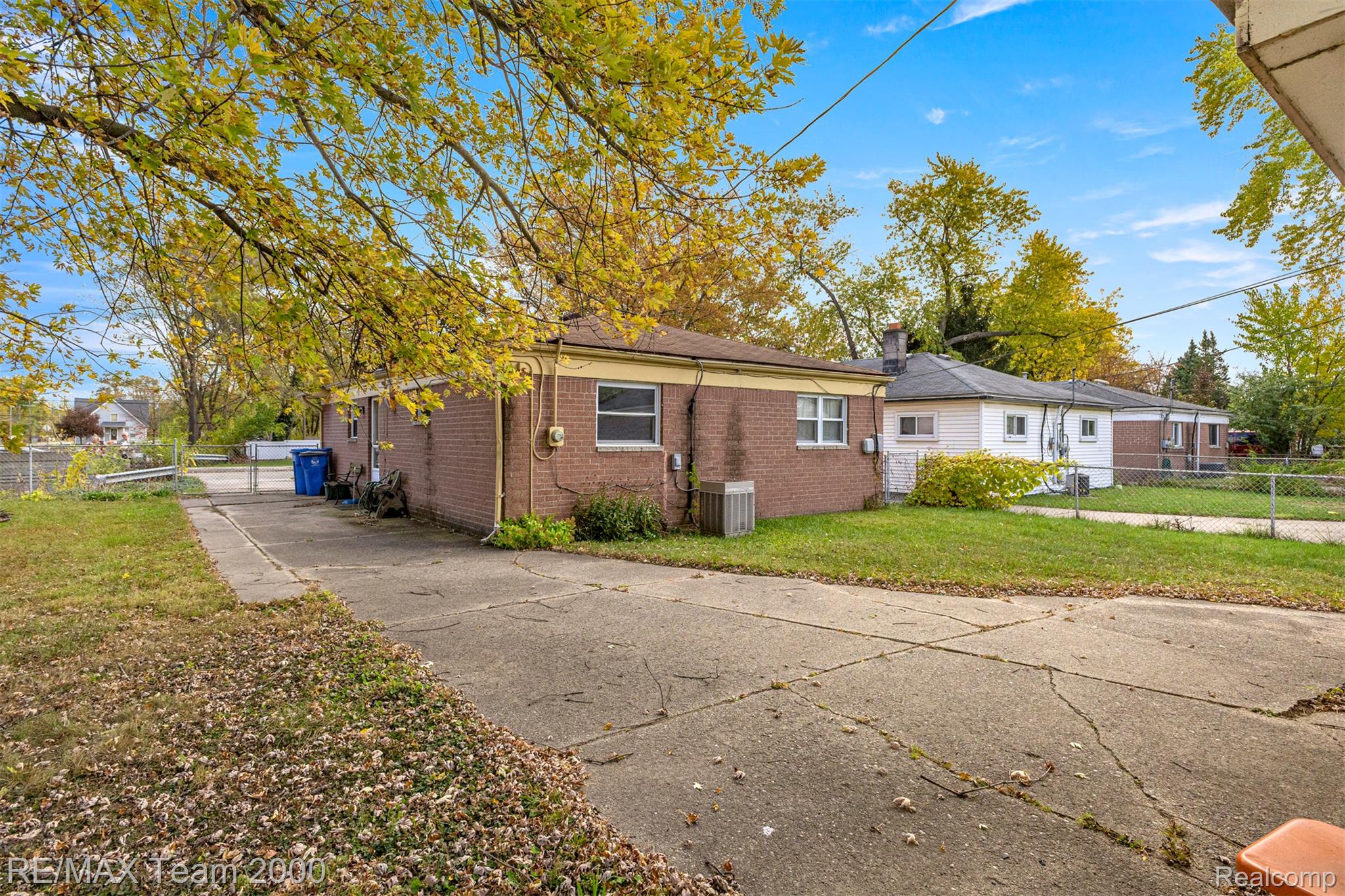 5622 Campbell Street Property Photo 32