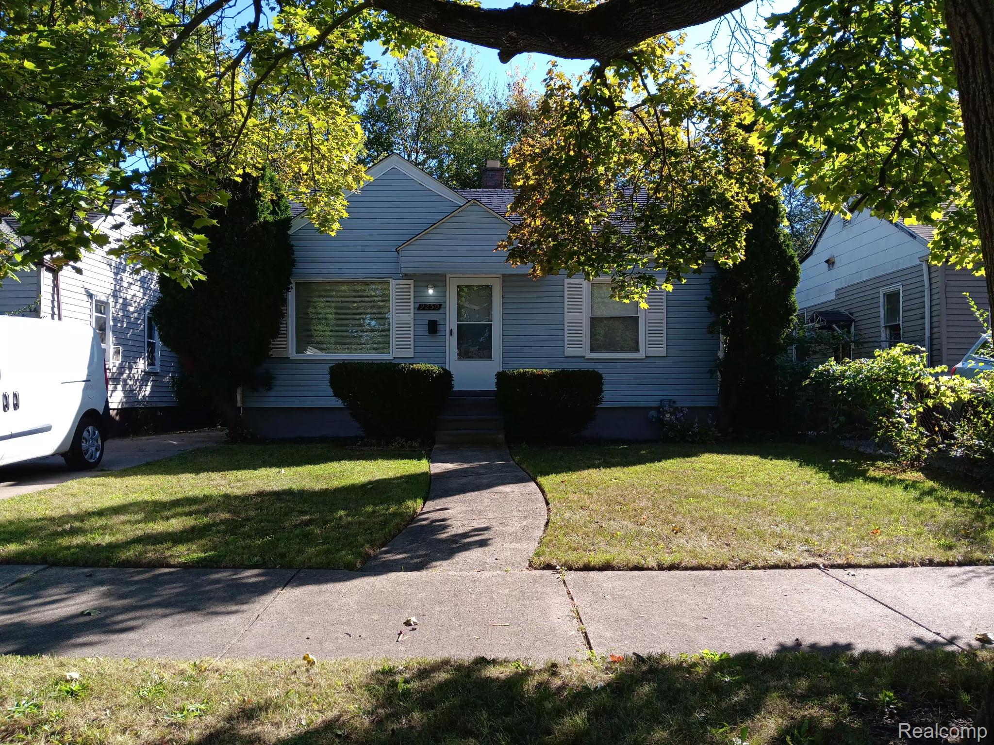 9250 Plainview Property Photo 2