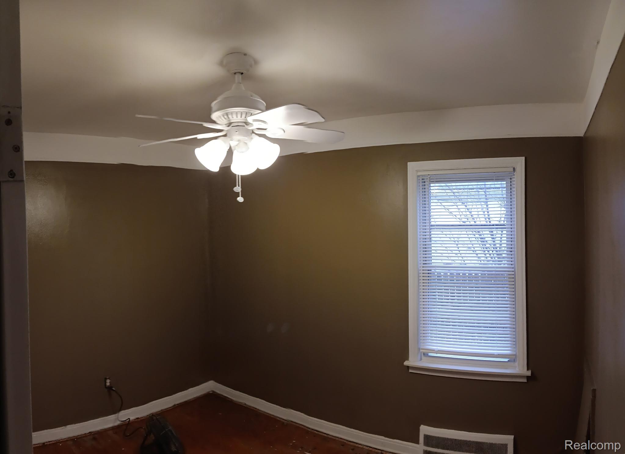9251 Plainview Property Photo 13