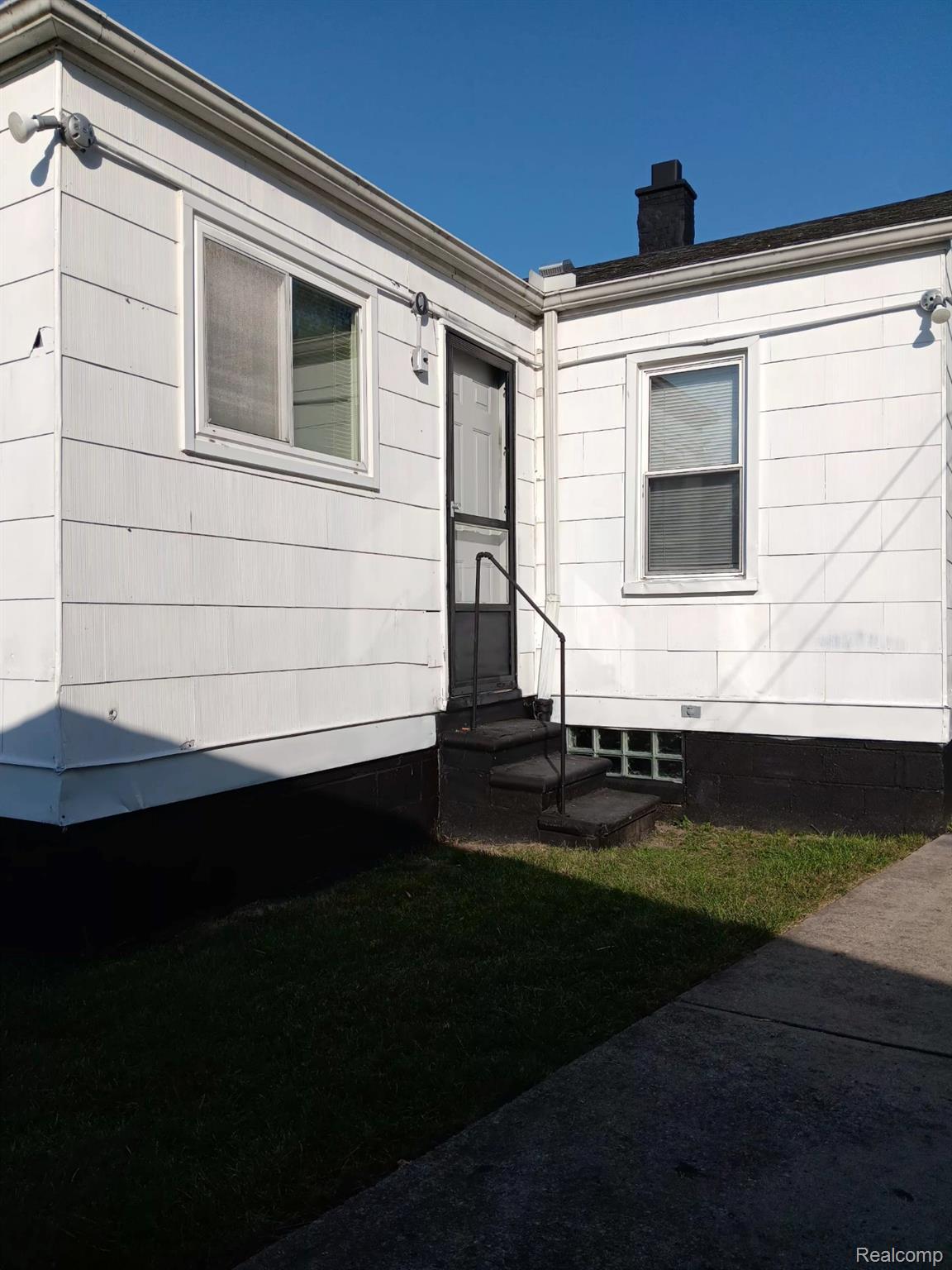 9251 Plainview Property Photo 16