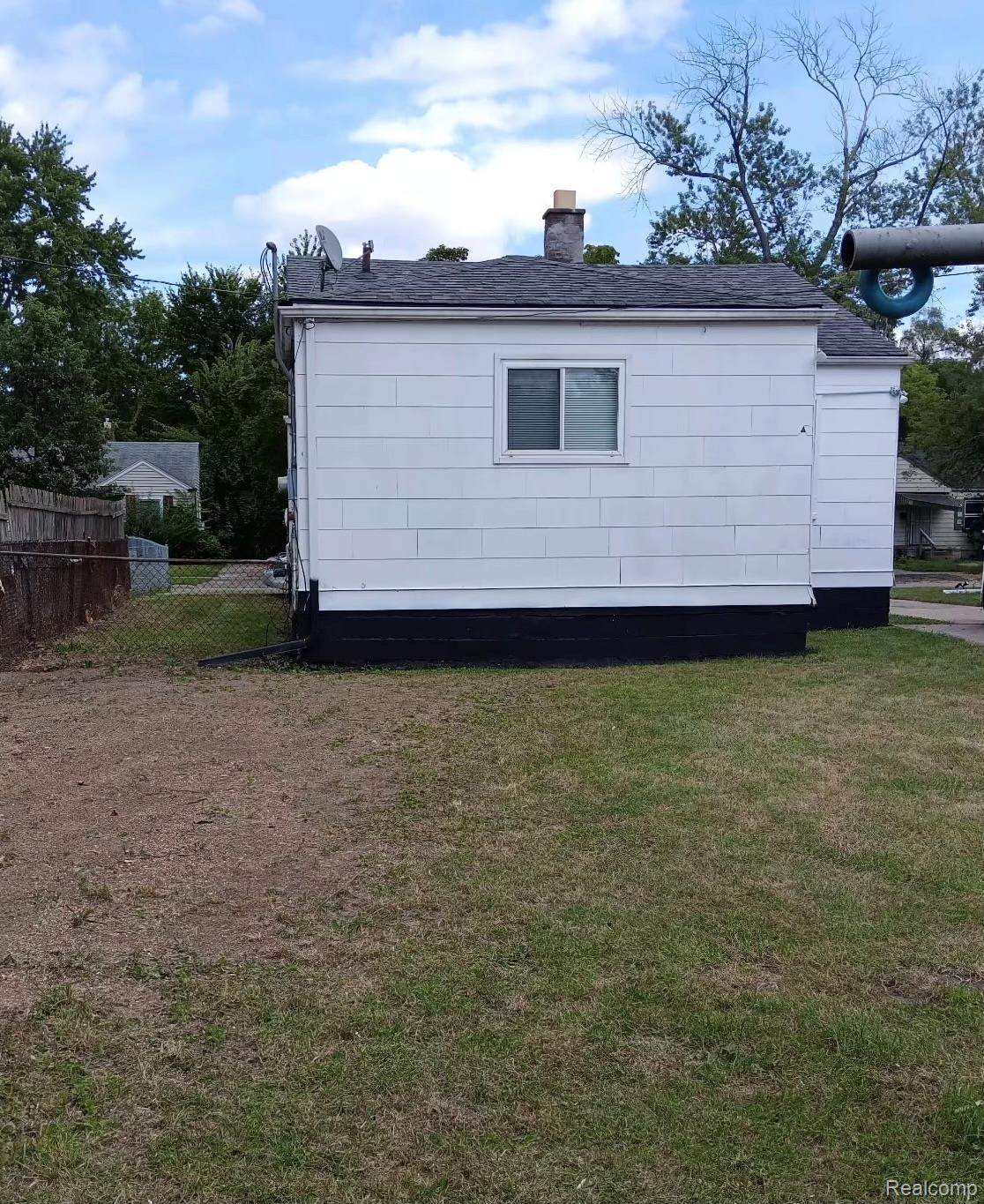 9251 Plainview Property Photo 19