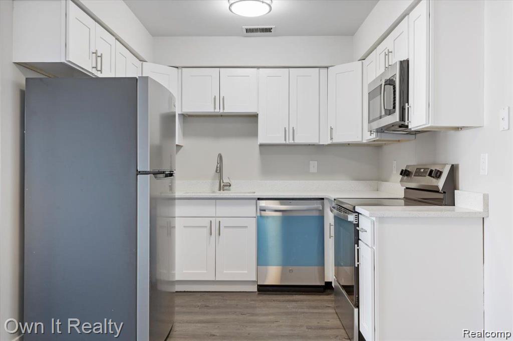59314 Van Dyke Road Property Photo 6