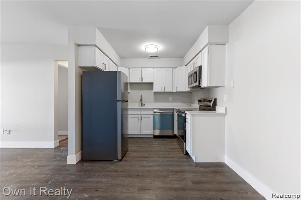 59314 Van Dyke Road Property Photo 7