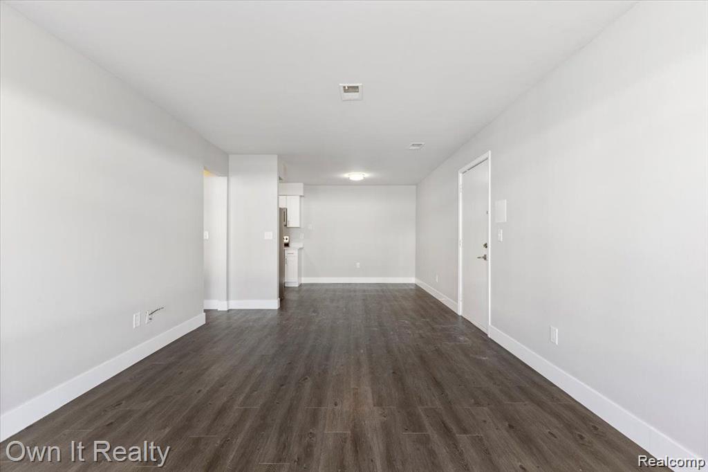 59314 Van Dyke Road Property Photo 8